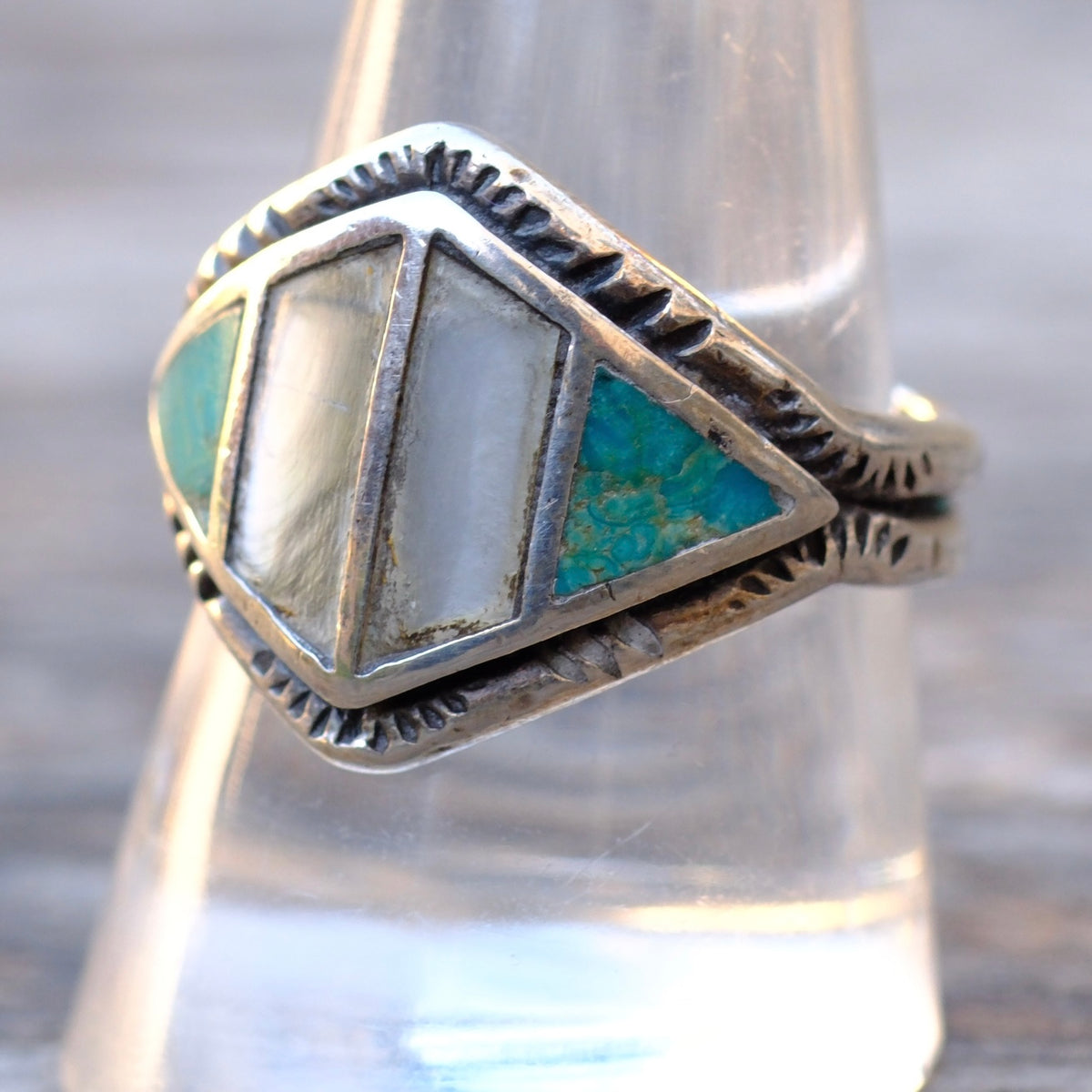 Vintage Sterling Turquoise and Mother Of Pearl Inlay Ring 10