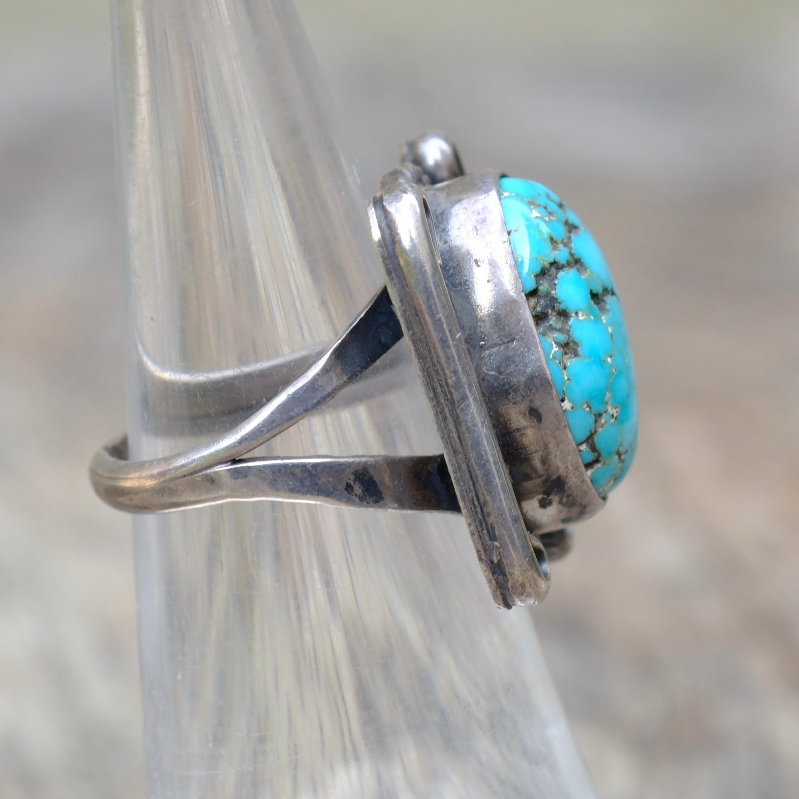 Vintage Sterling Turquoise Ring 4.25
