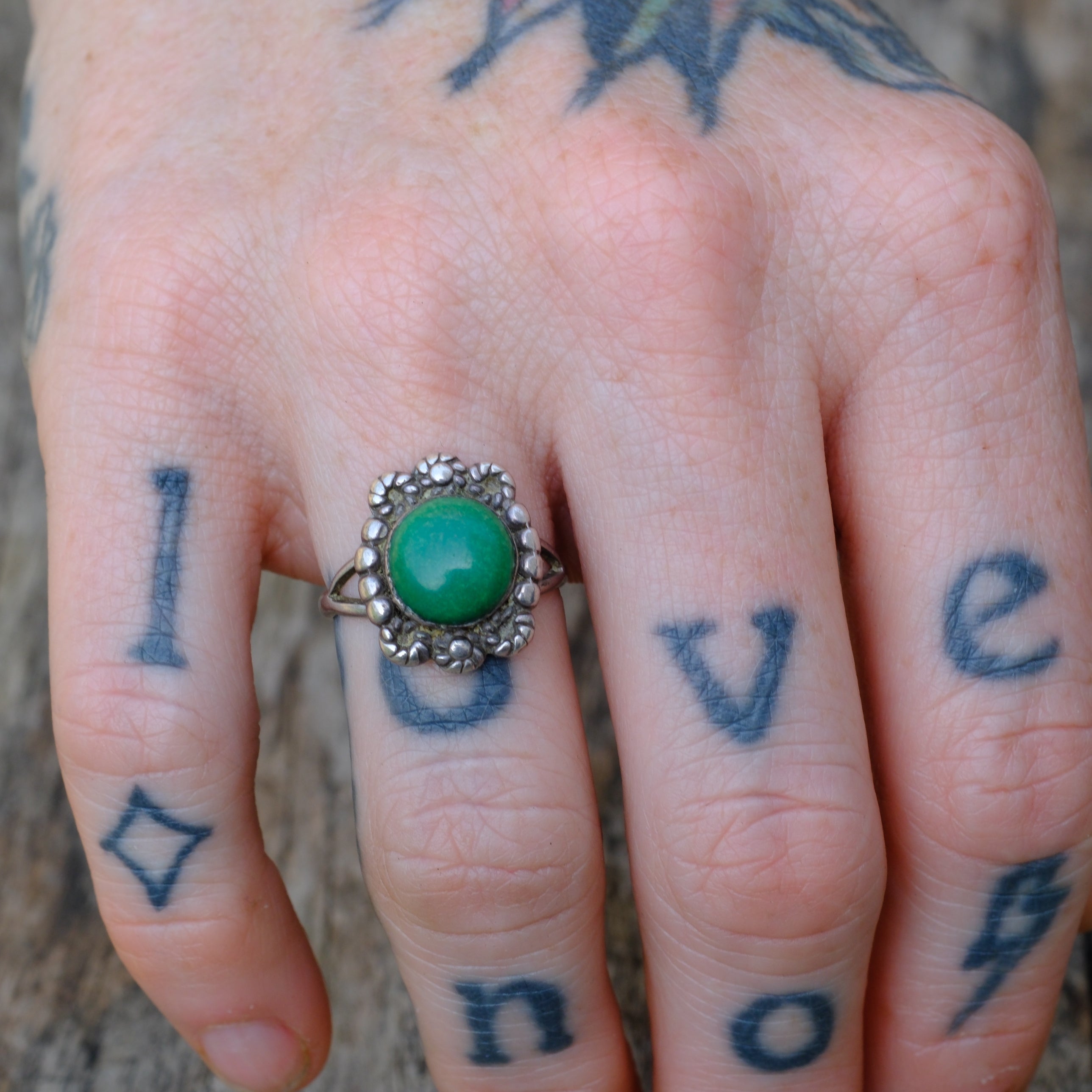 Vintage Sterling Turquoise Ring 4.75