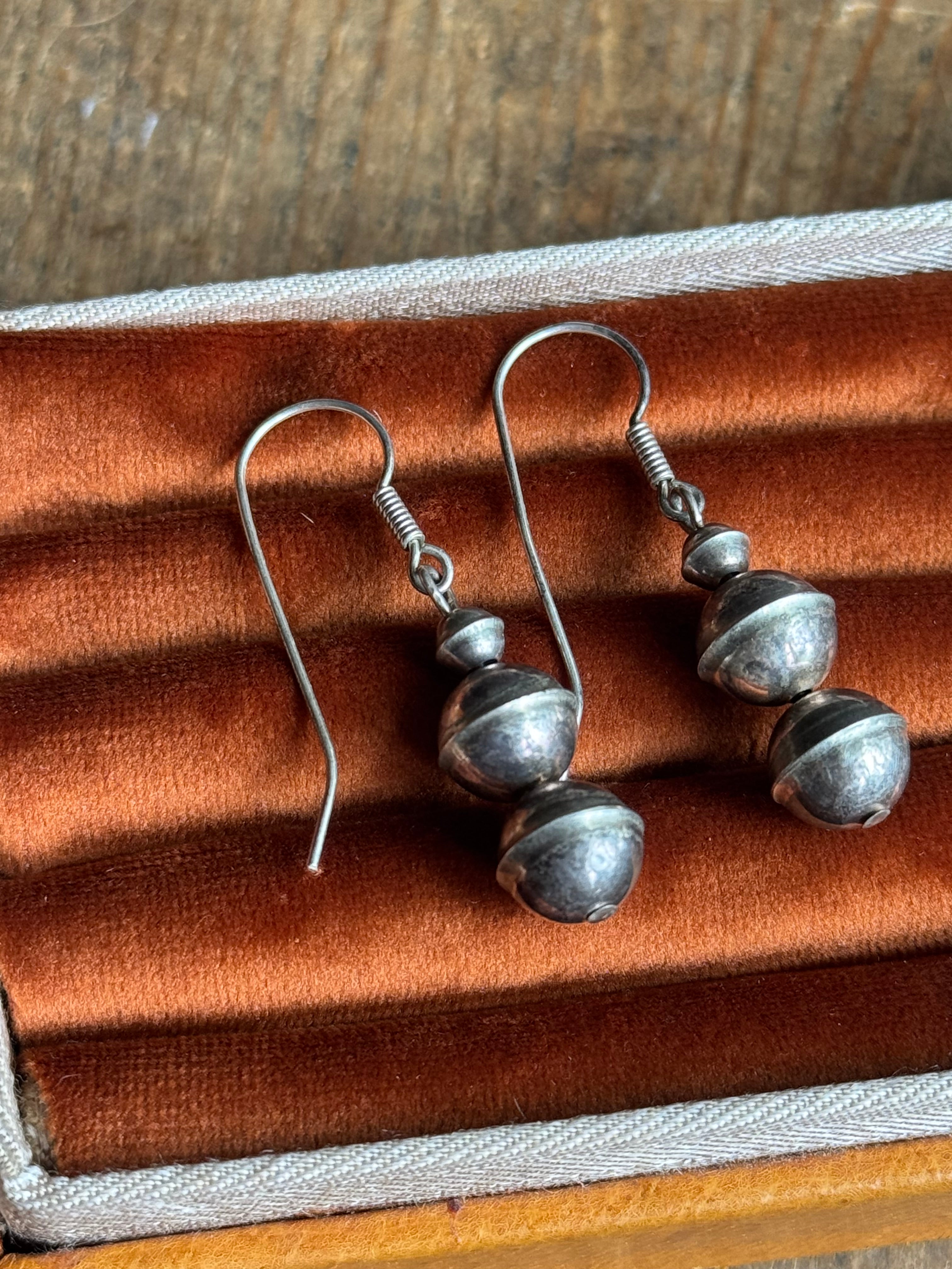 Vintage Sterling Silver Navajo Pearl Earrings