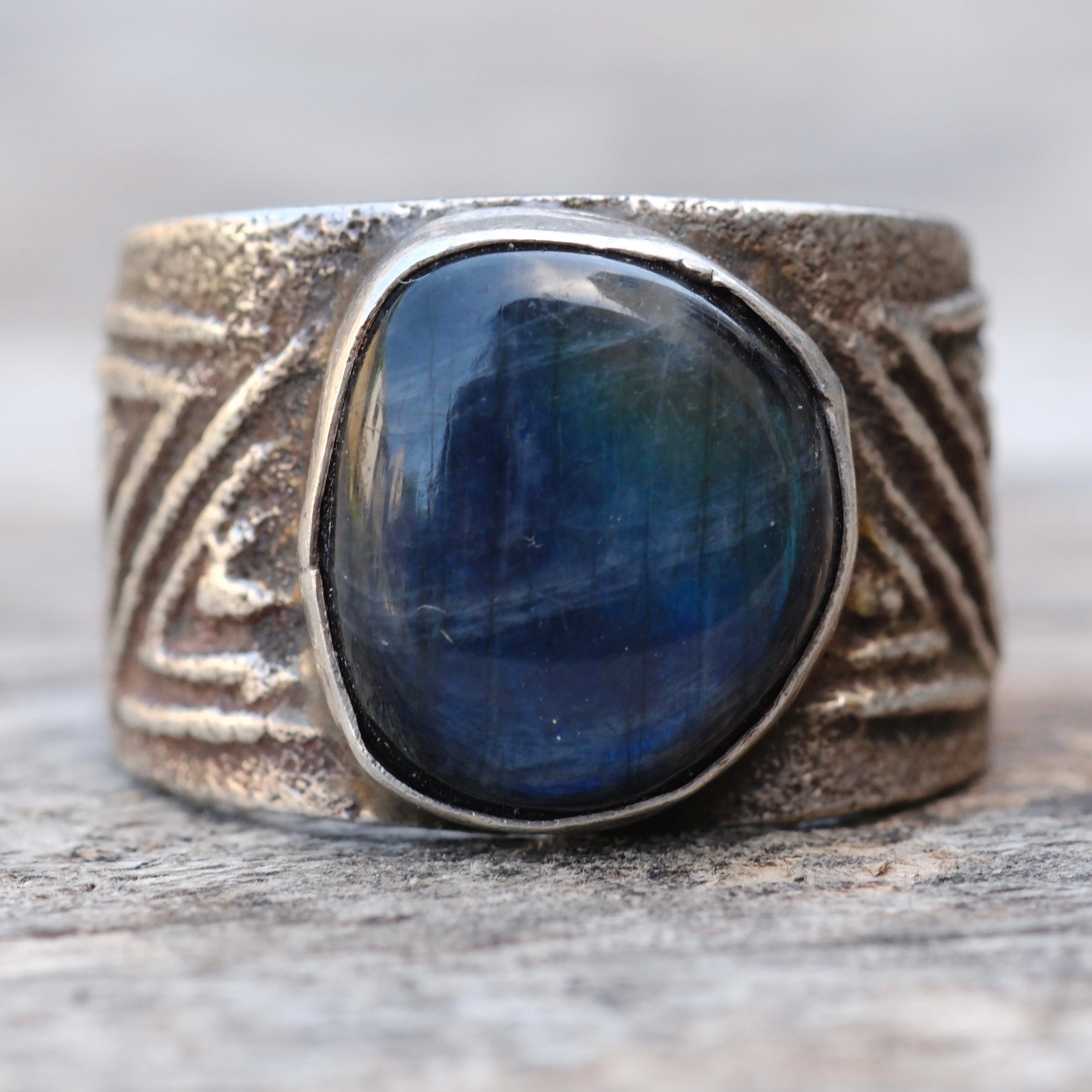 Vintage Sterling Sand Cast Labradorite Ring 10