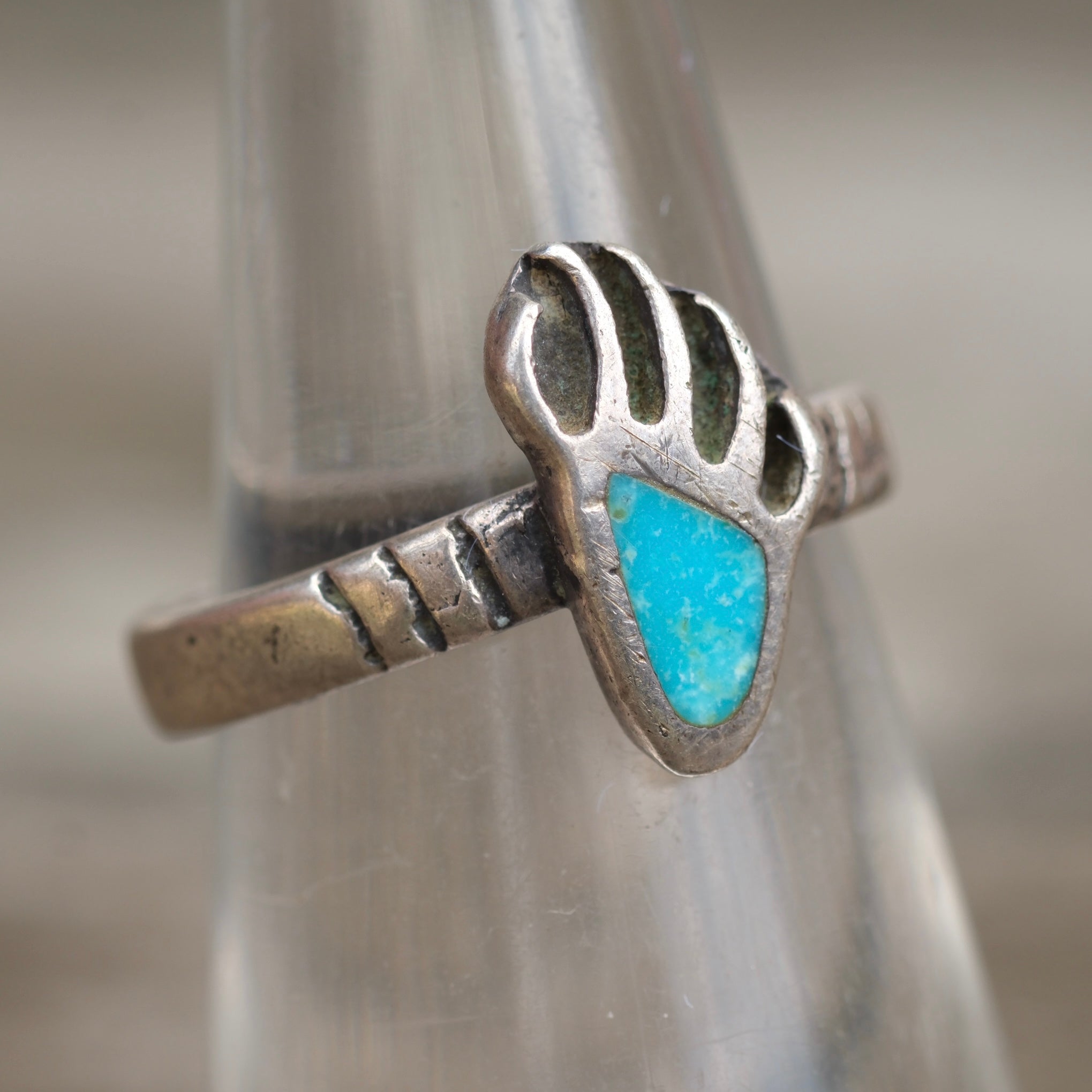 Vintage Sterling Turquoise Bear Paw Ring 5.25