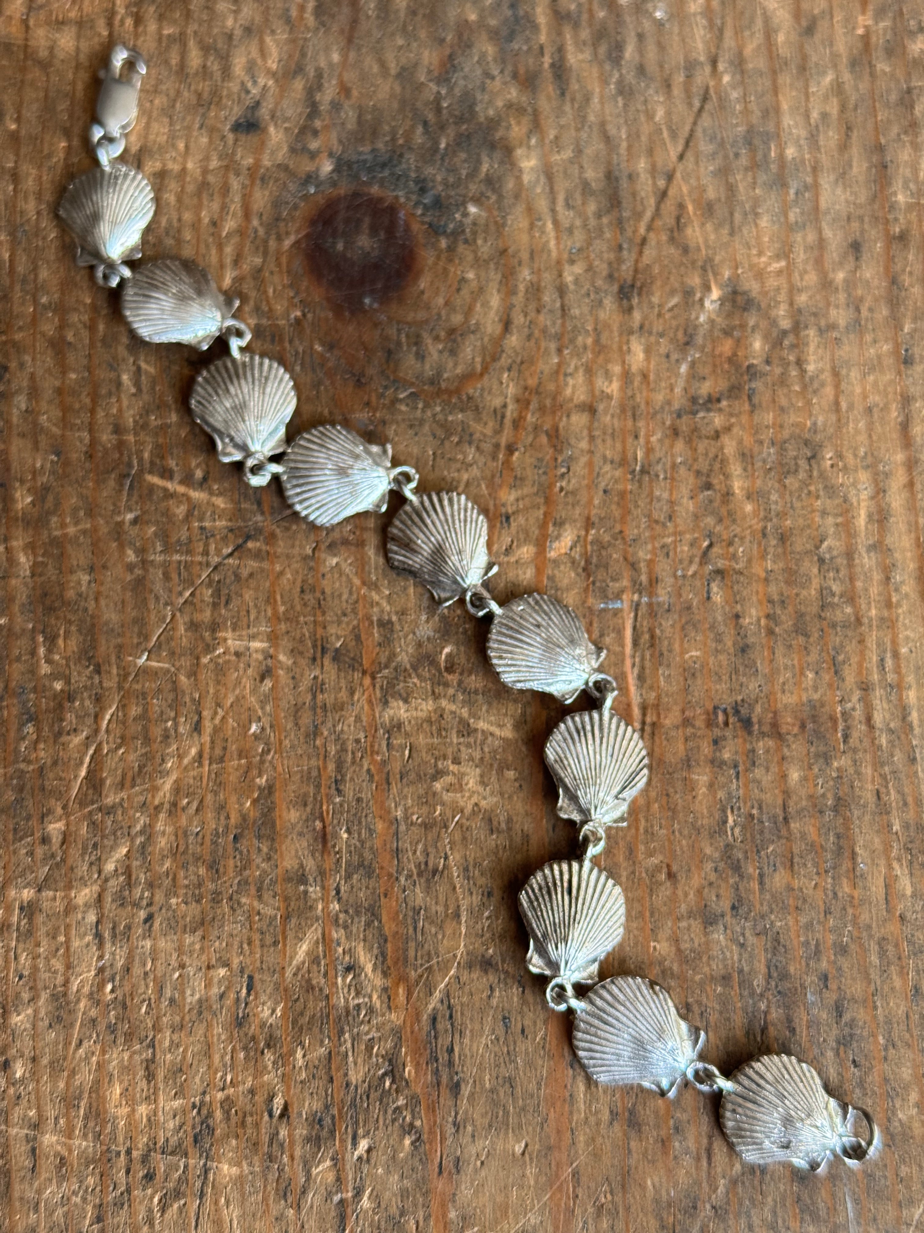 Vintage Sterling Silver 7” Seashell Link Bracelet