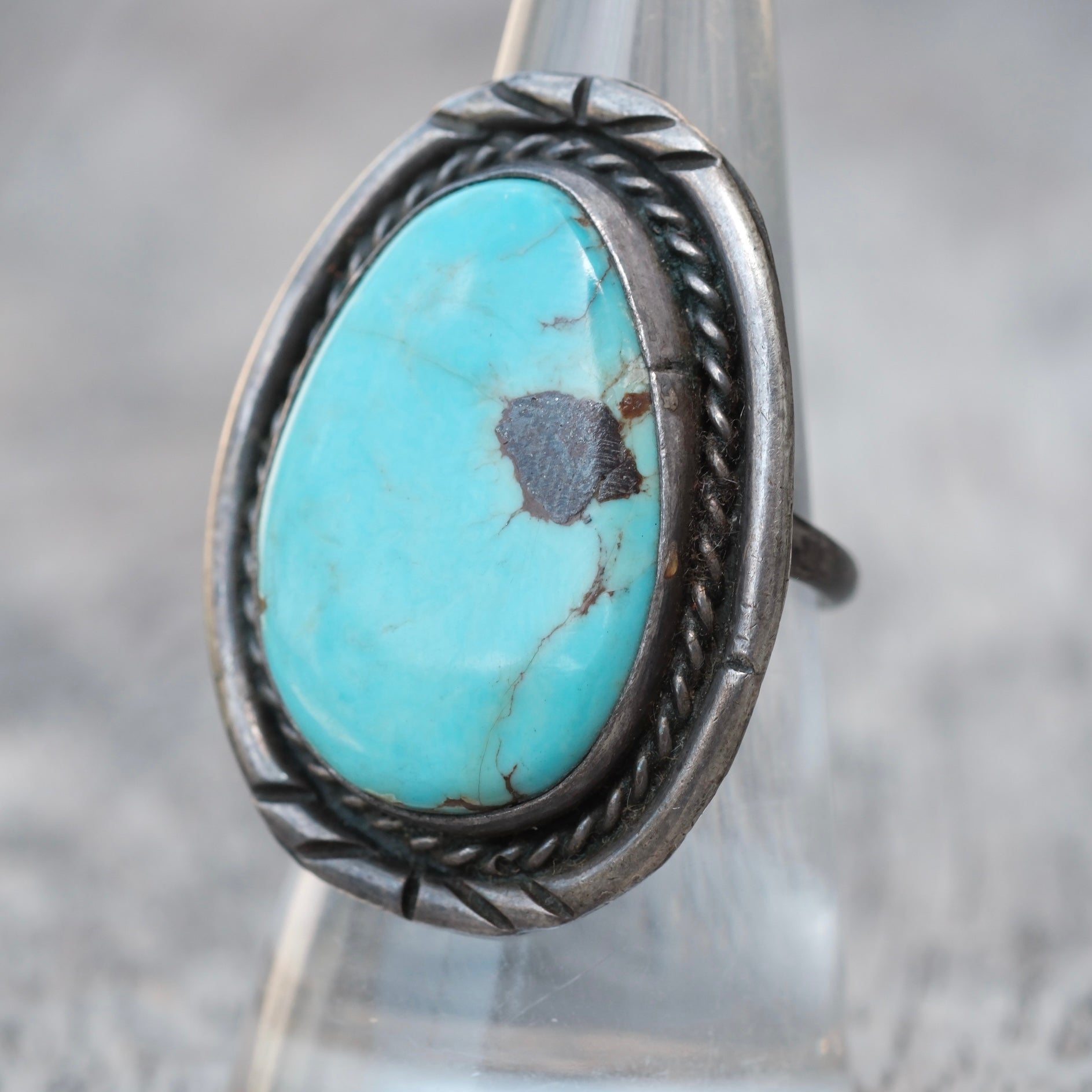 Vintage Sterling Turquoise Roper Ring 7.25