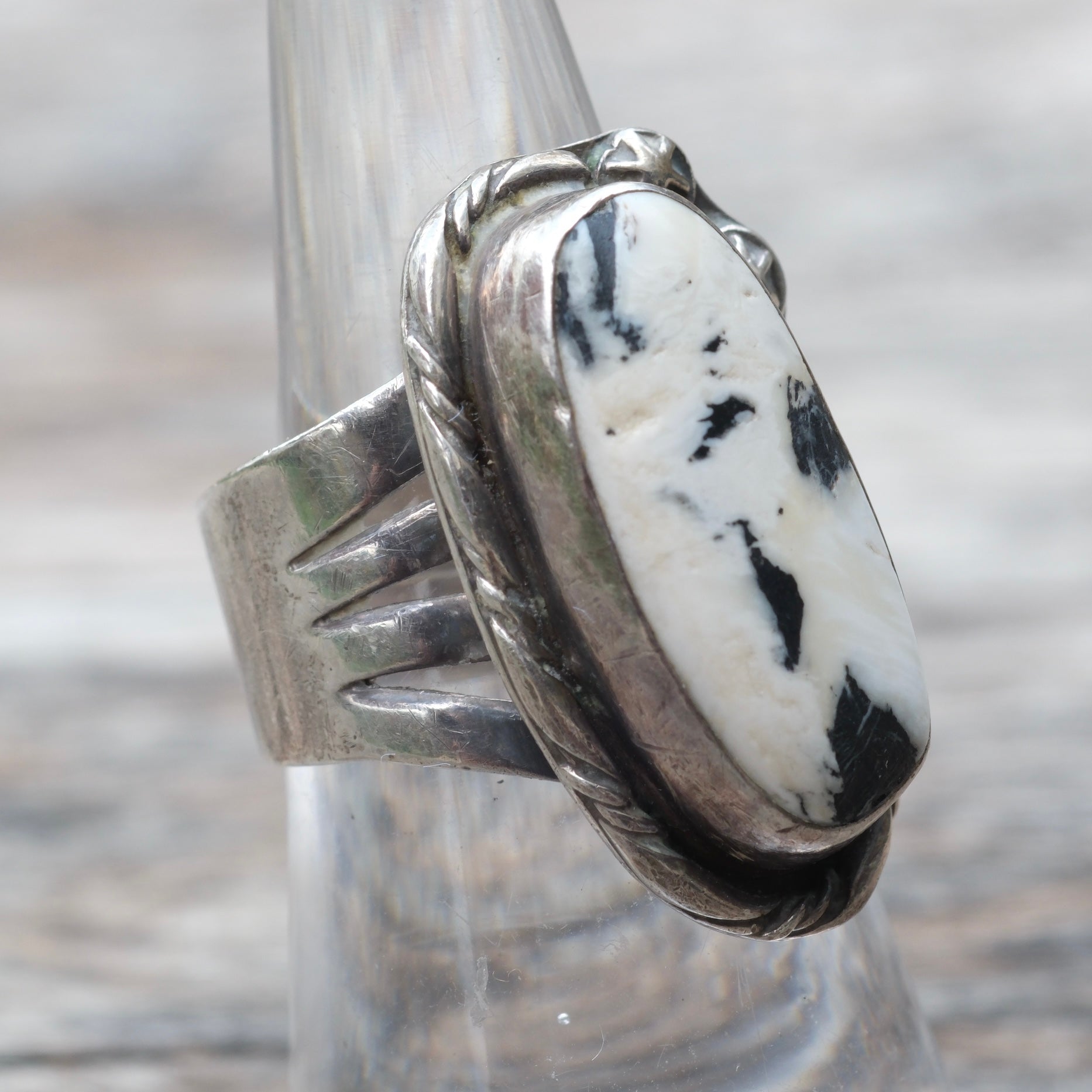 Vintage Sterling White Buffalo Ring 7