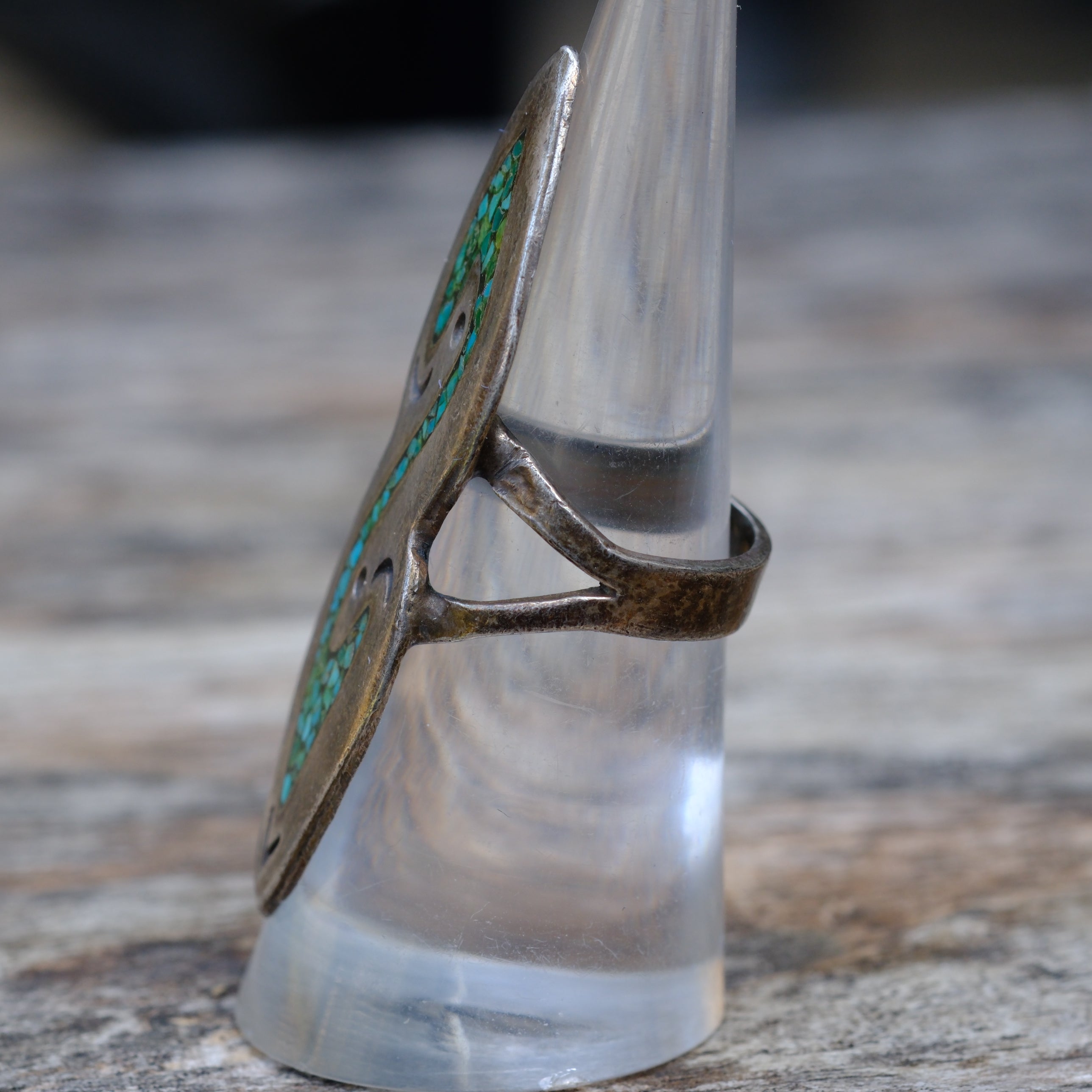 Vintage Sterling Crushed Turquoise Inlay Ring 6.5