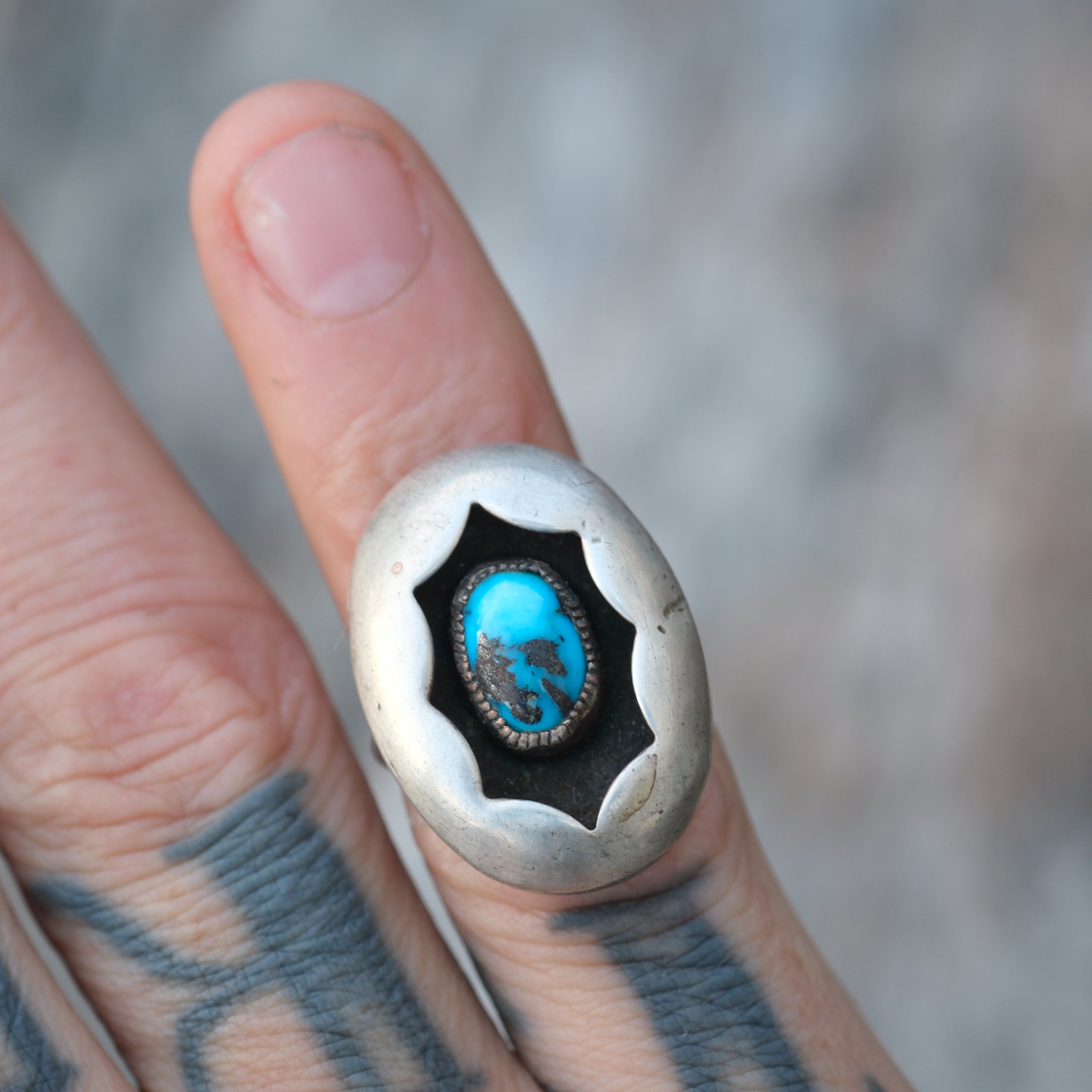 Vintage Sterling Turquoise Shadowbox Ring 4.5