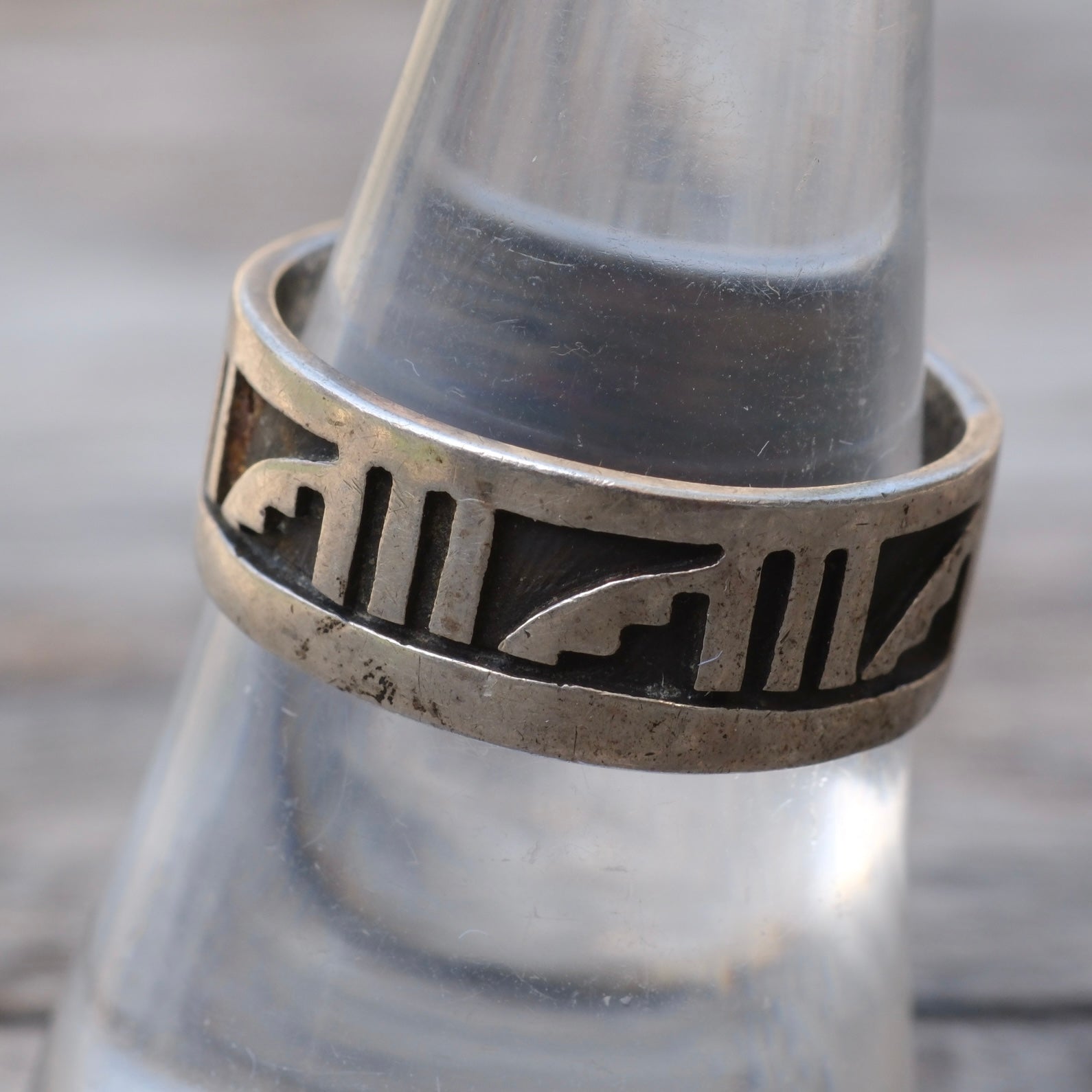 Vintage Sterling Tribal Band Ring 8.5