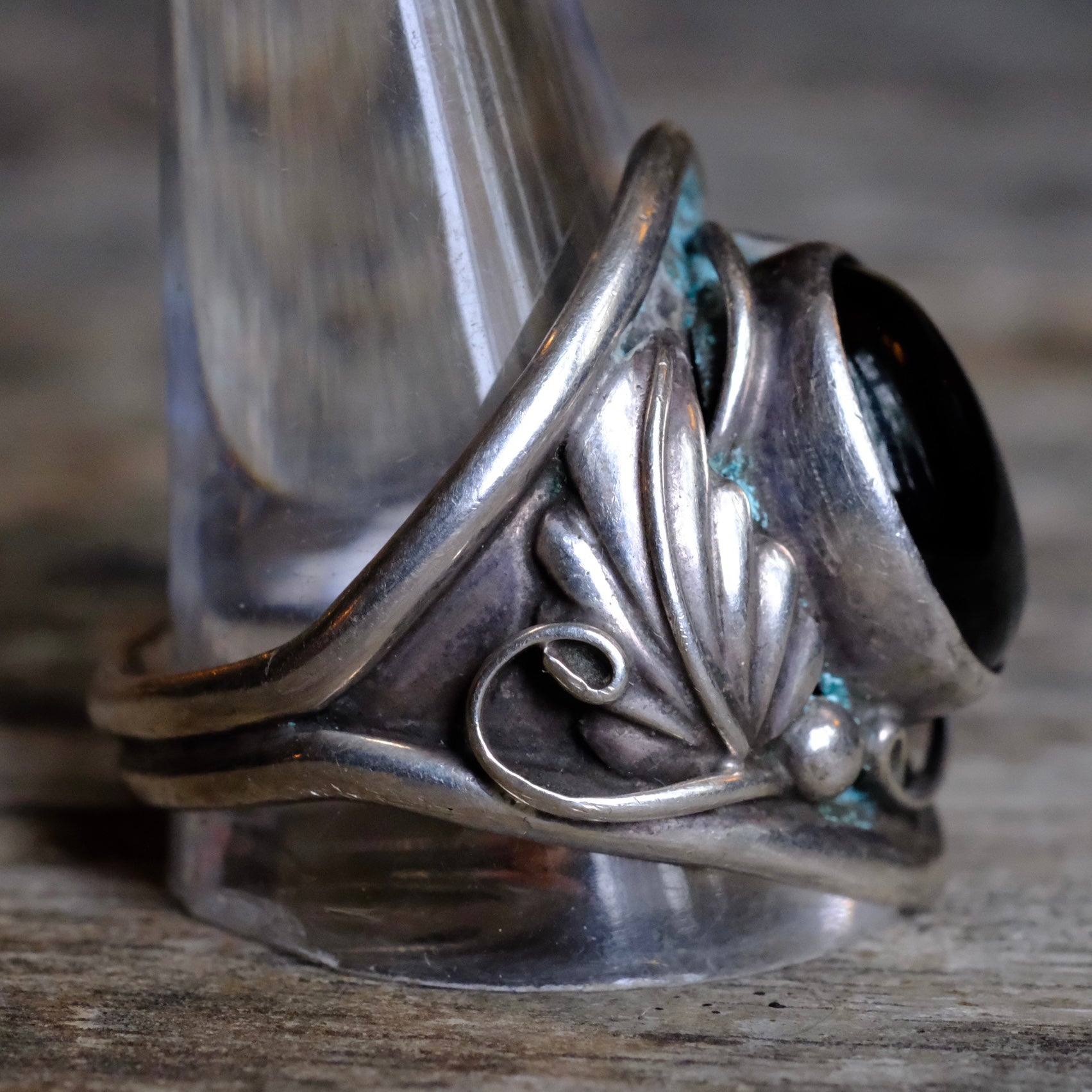 Vintage Sterling Onyx Feather Ring 14.5