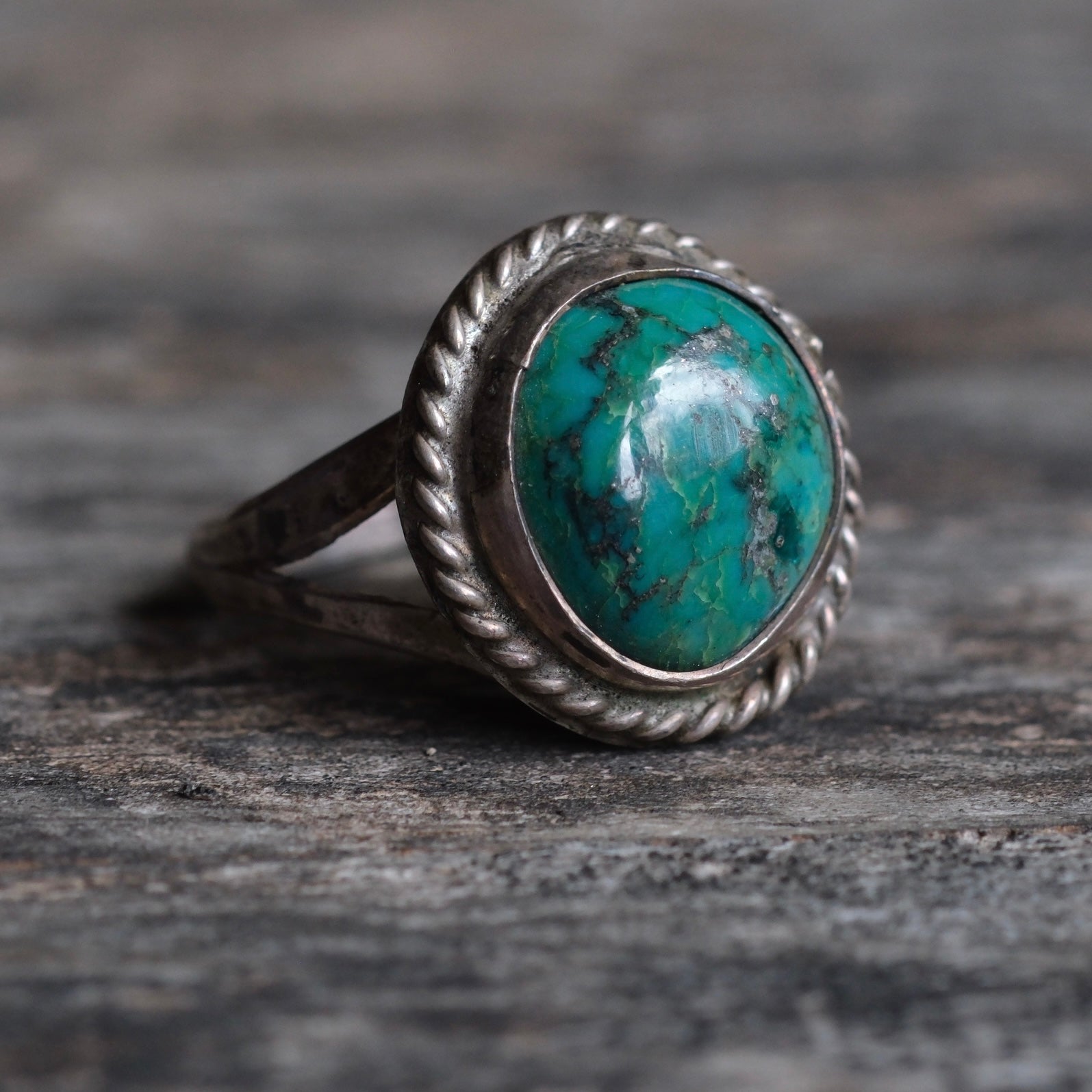 Vintage Sterling Turquoise Roper Ring 5.75