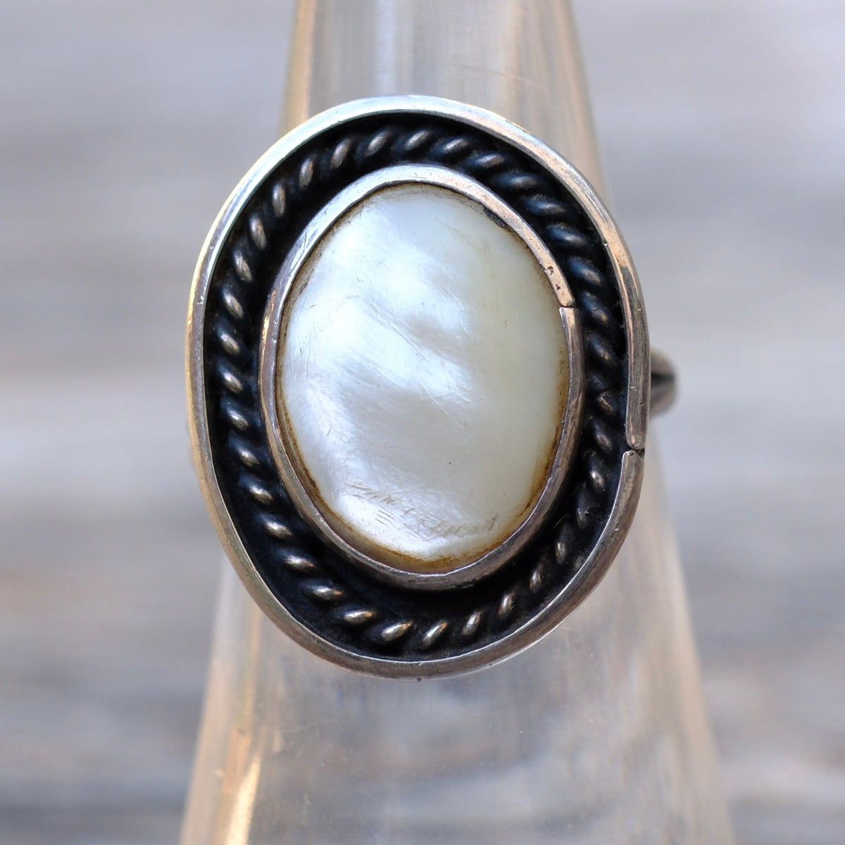 Vintage Sterling Mother Of Pearl Roper Ring 6.5