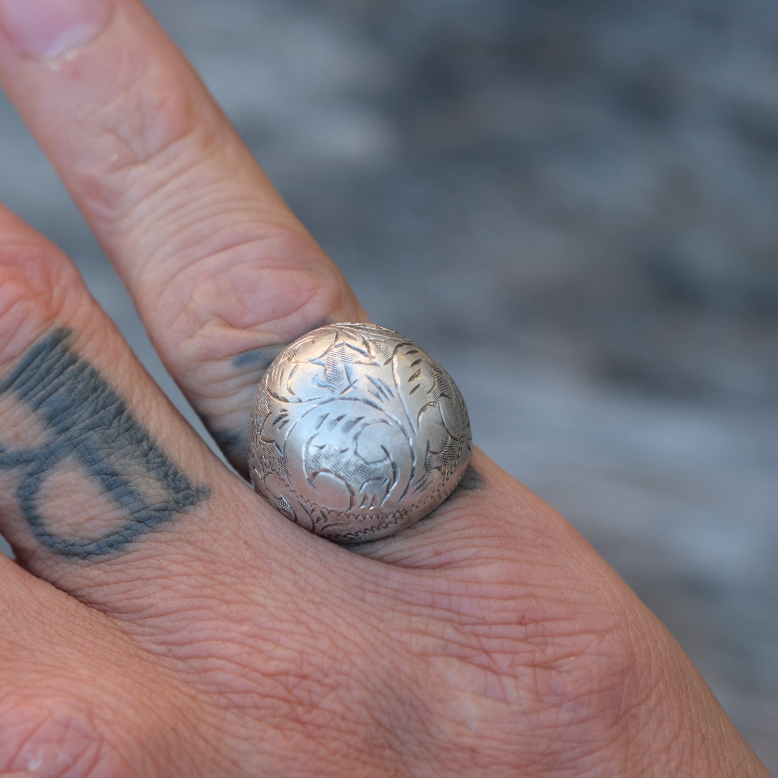 Vintage Sterling Silver Engraved Dome Ring 6