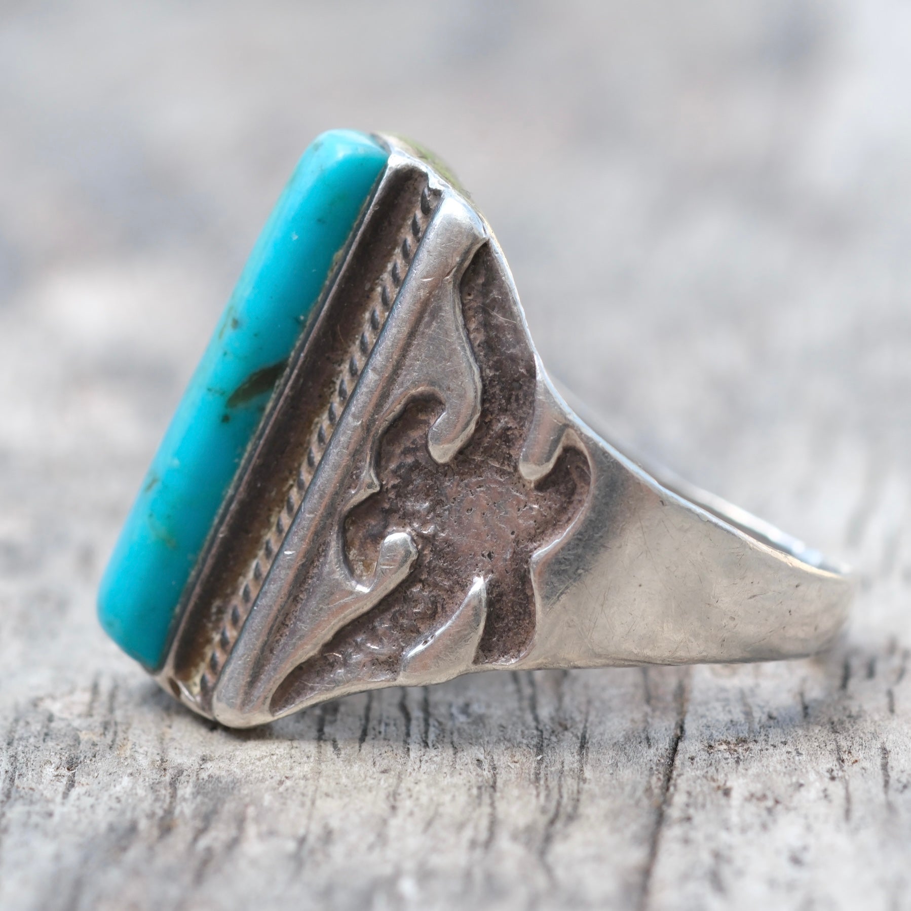 Vintage Sterling Turquoise Tribal Ring 10