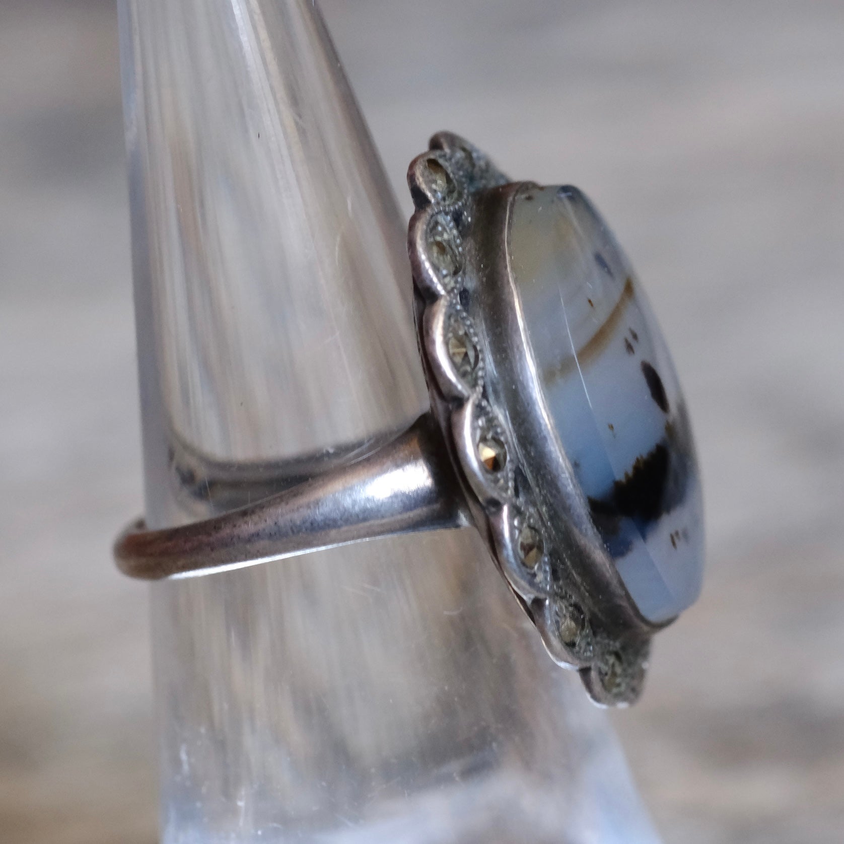 Vintage Sterling Agate Marcasite Ring 4.25