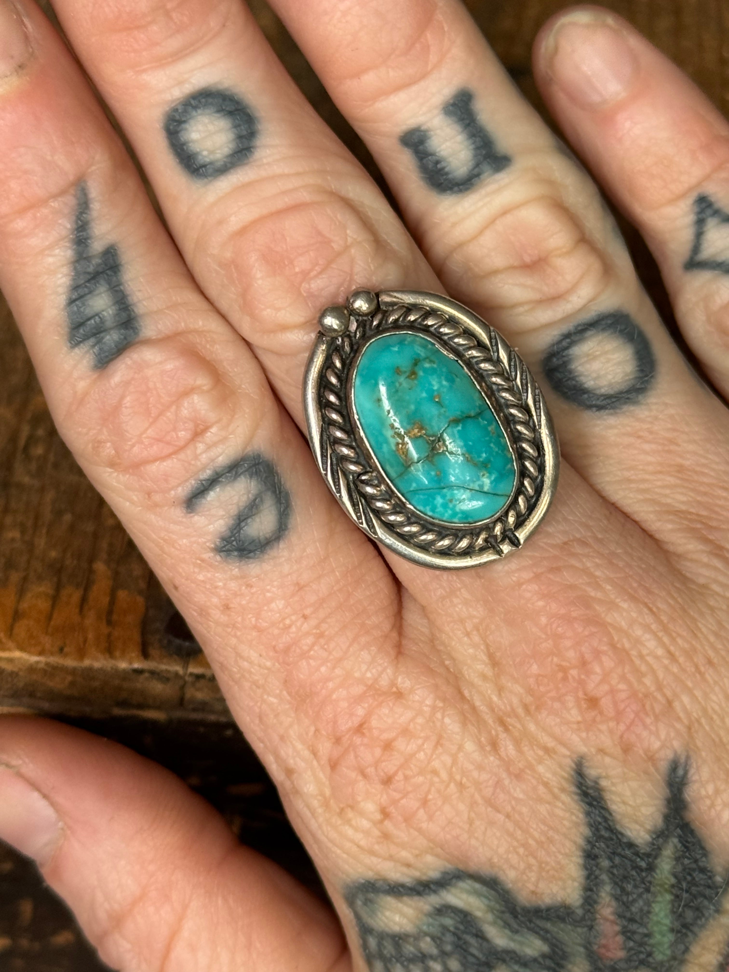Vintage Sterling Silver Turquoise Rope Framed Ring 7.75