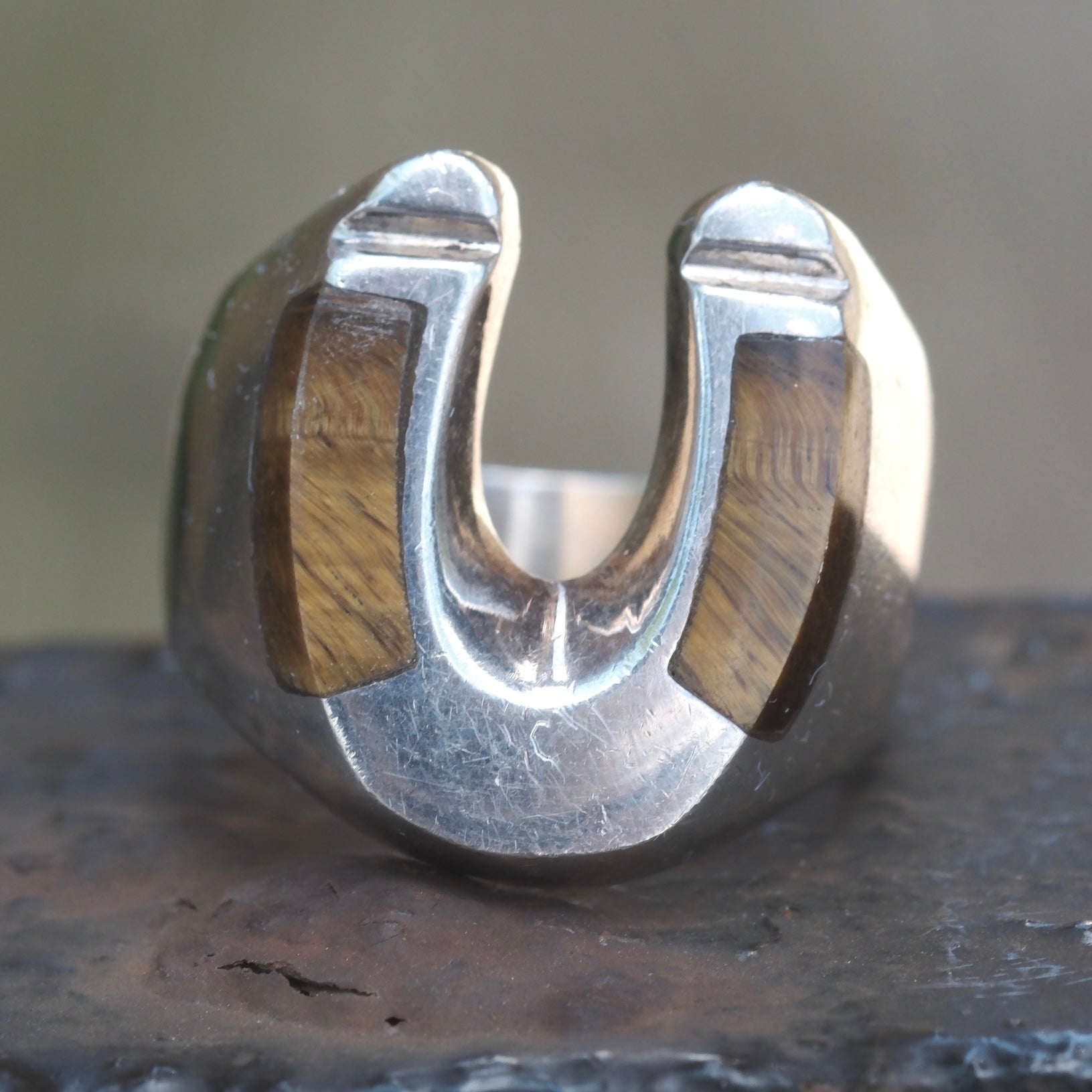 Vintage Sterling Tigers Eye Lucky Horseshoe Ring 8.75