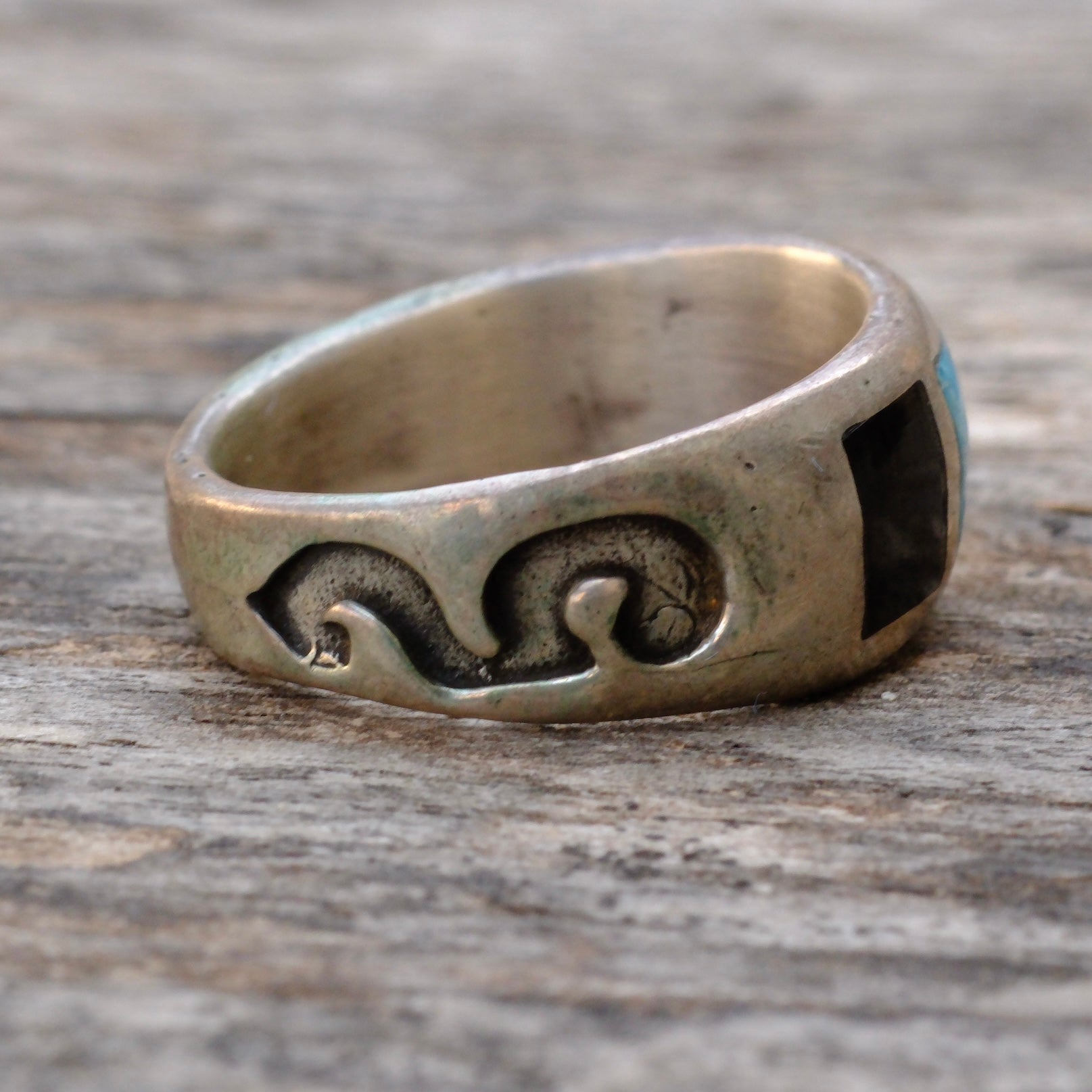Vintage Sterling Turquoise and Onyx Inlay Band Ring 9.75