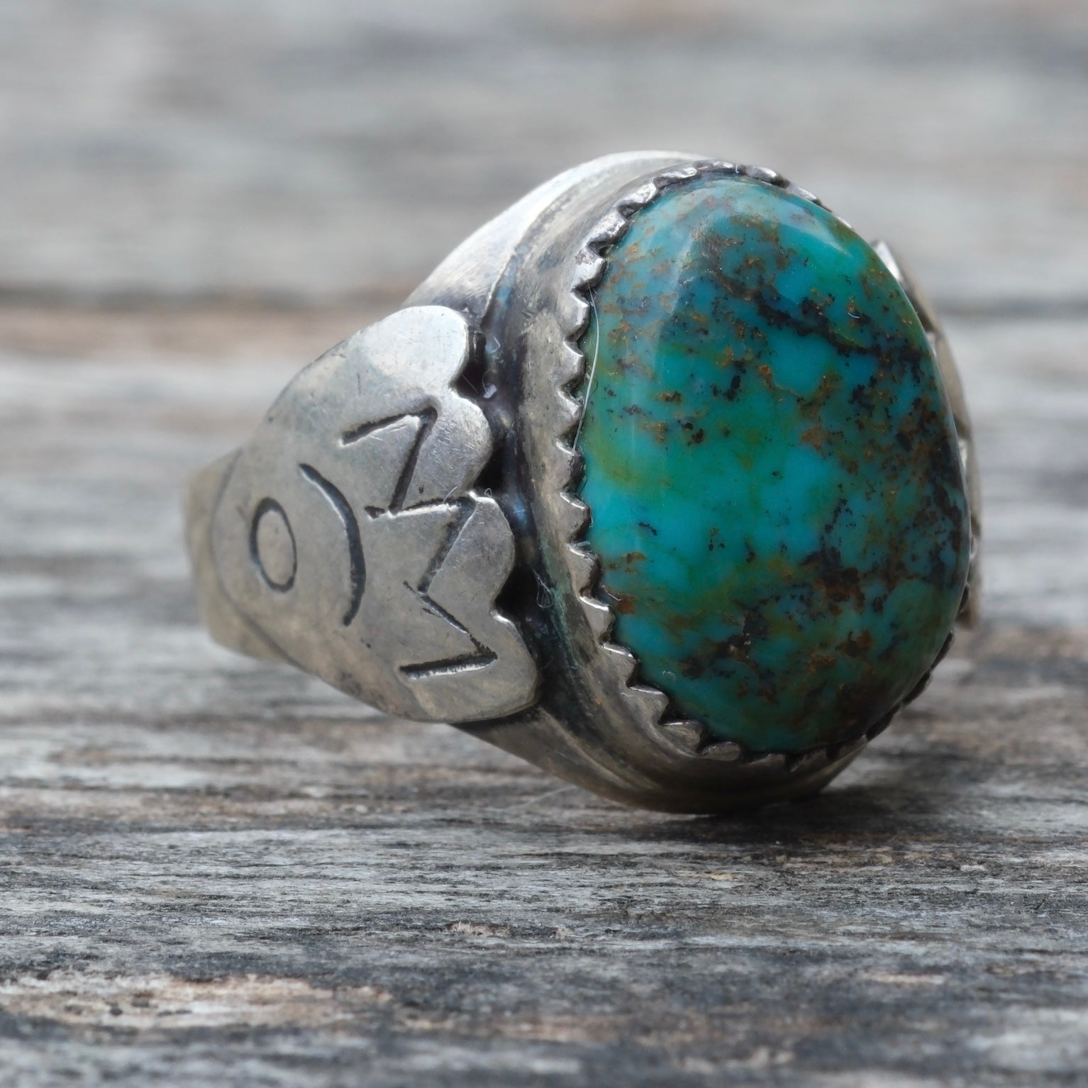 Vintage Sterling Turquoise Stamped Band Ring 7
