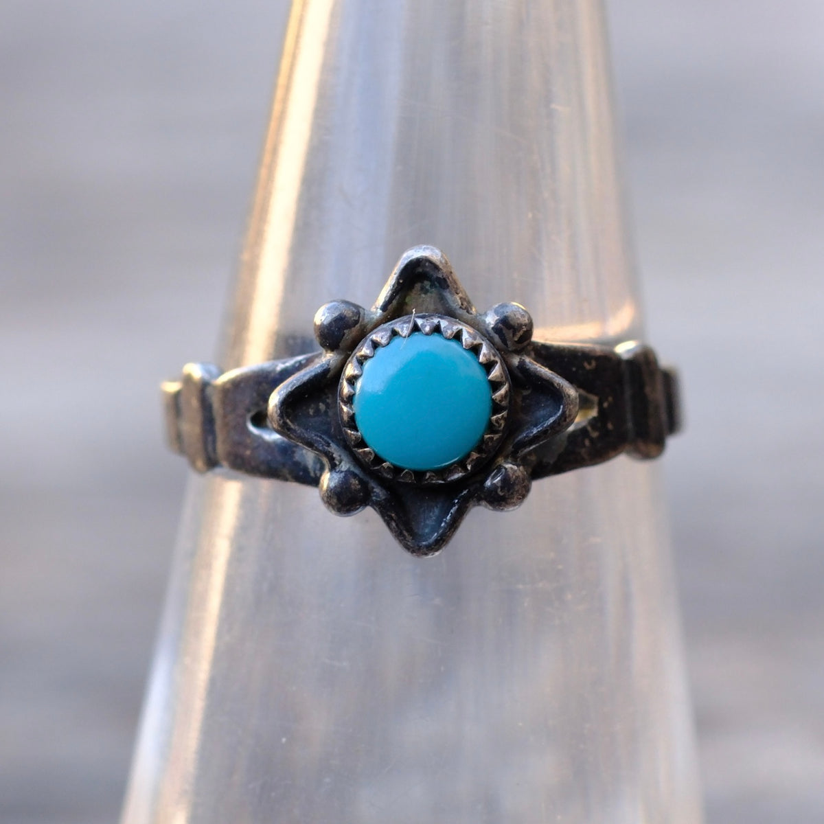 Vintage Sterling Turquoise Ring 4.75
