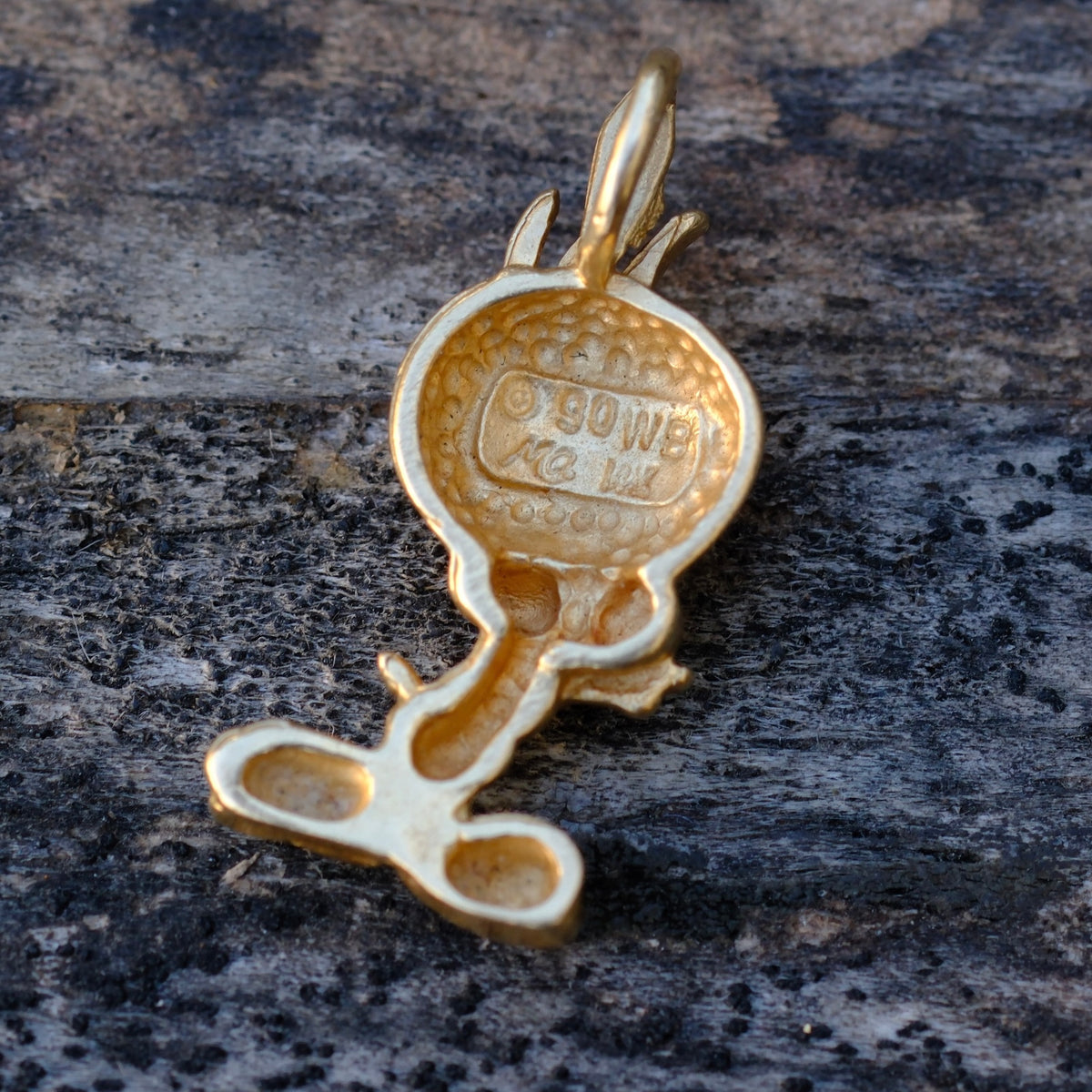 Vintage 14K Gold Tweedy Bird Pendant .75"