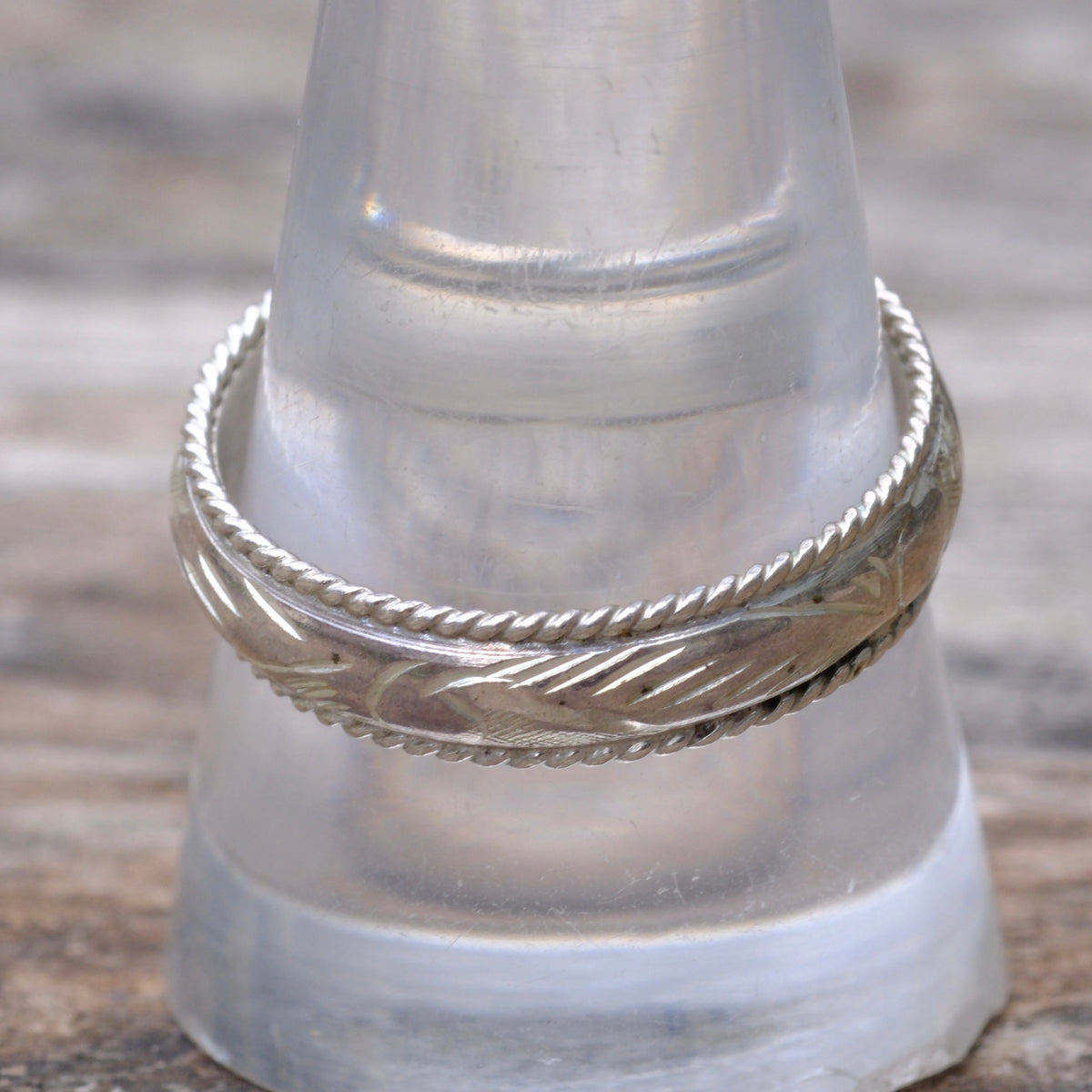 Vintage Sterling Sroll Band Ring 9.75