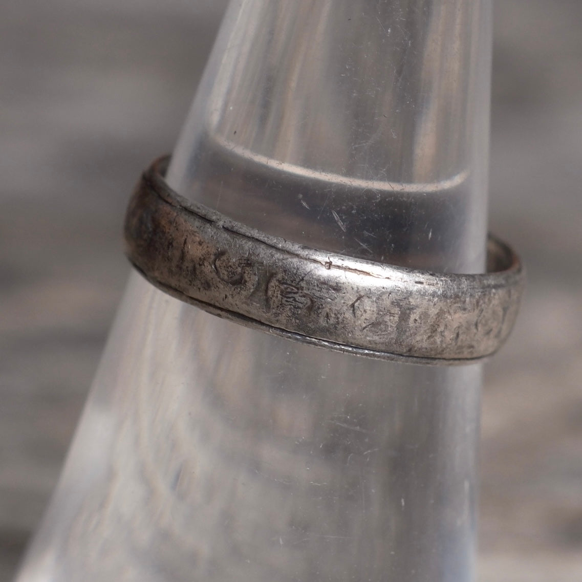 Vintage Sterling Silver Band Ring 6.5
