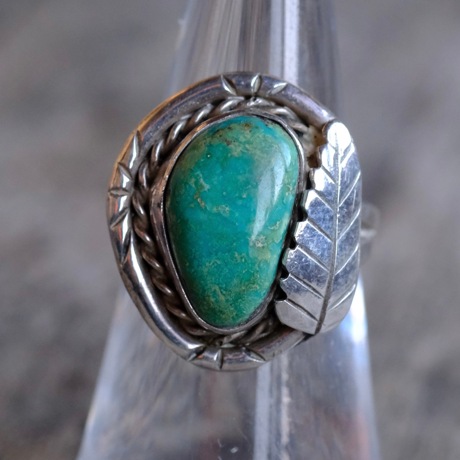 Vintage Sterling Turquoise Roper Ring 6.25