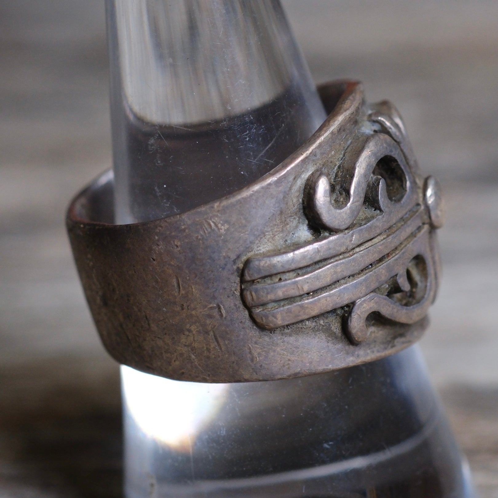 Vintage Sterling Silver Heavy Celtic Design Ring 9.25