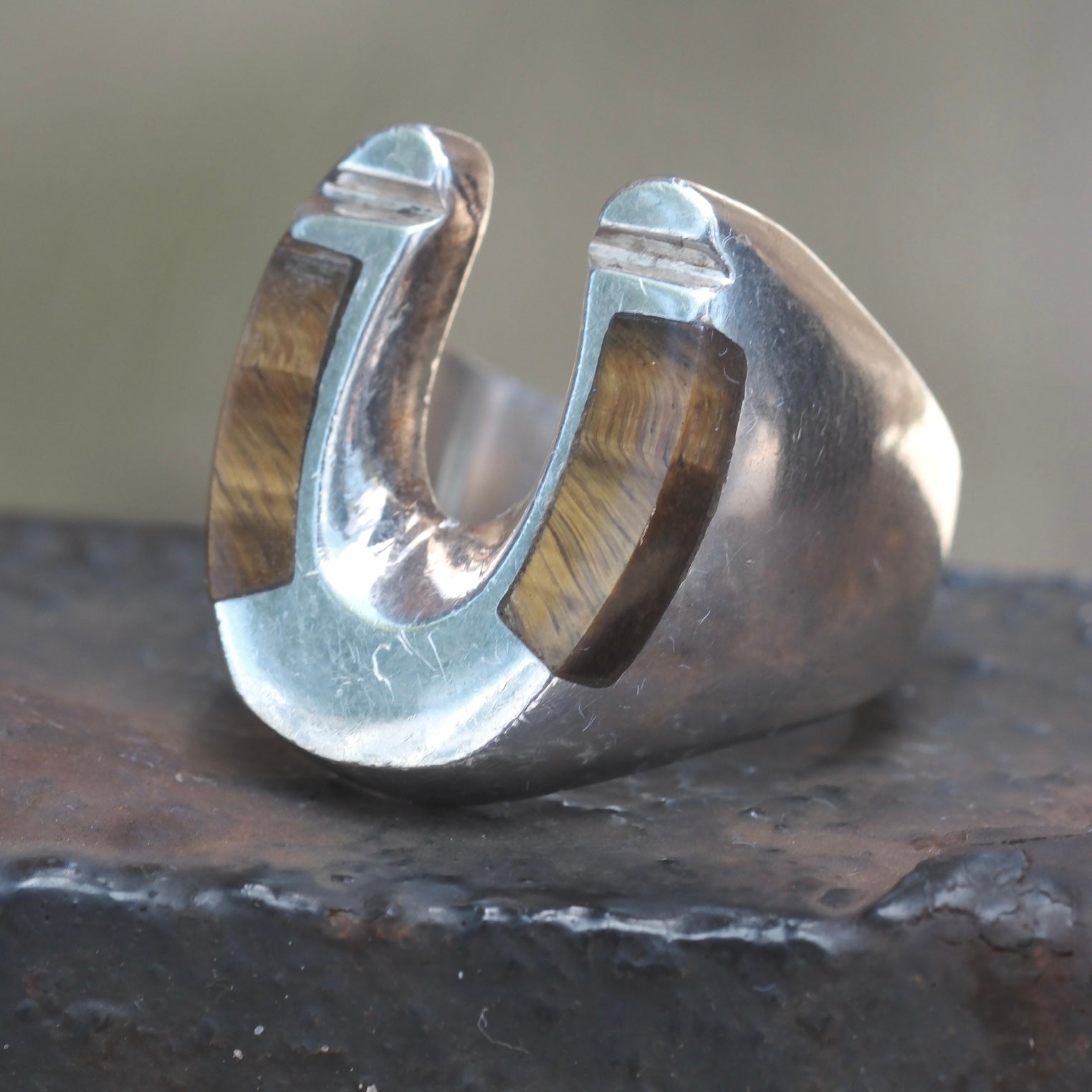 Vintage Sterling Tigers Eye Lucky Horseshoe Ring 8.75