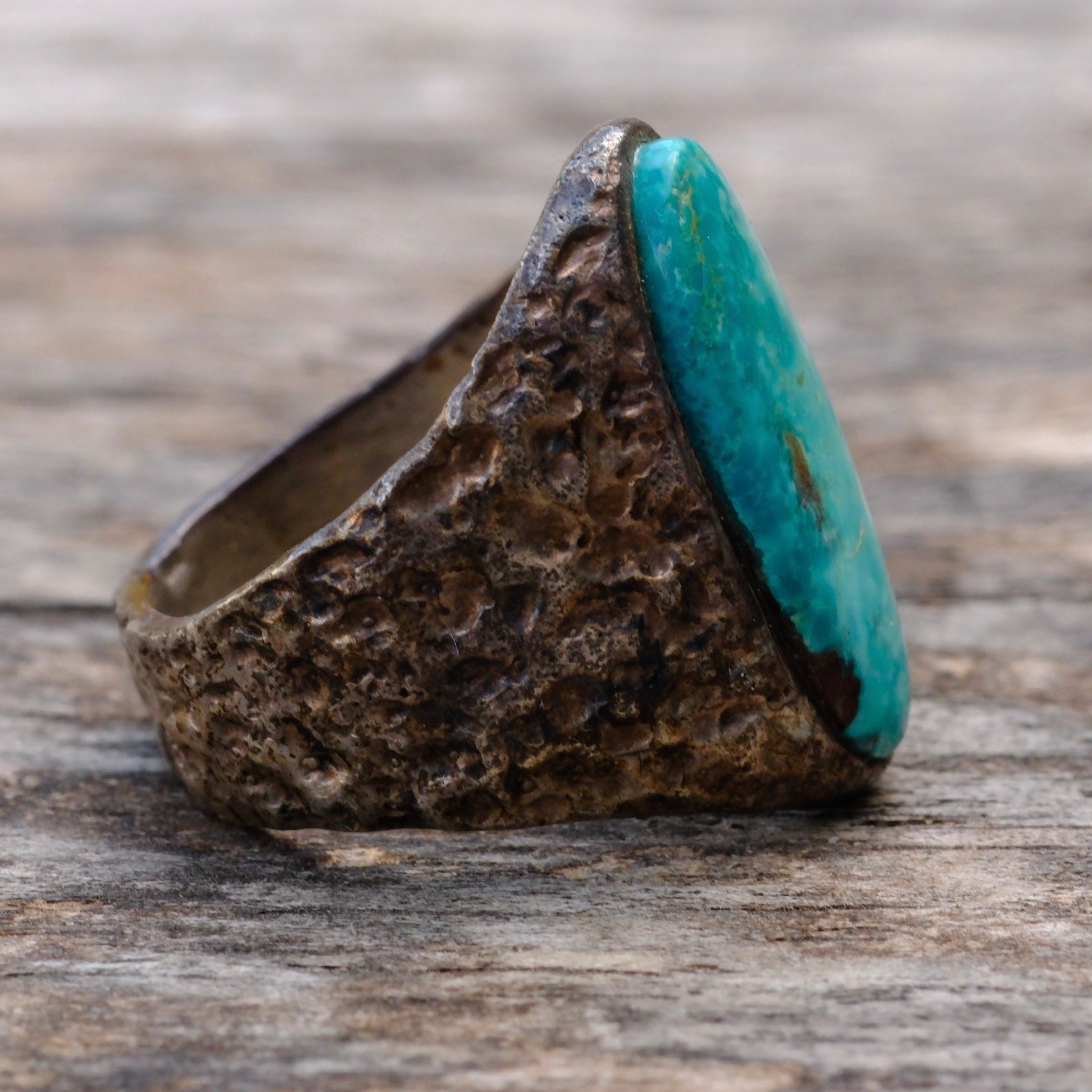 Vintage Sterling Turquoise Textured Band Ring 7