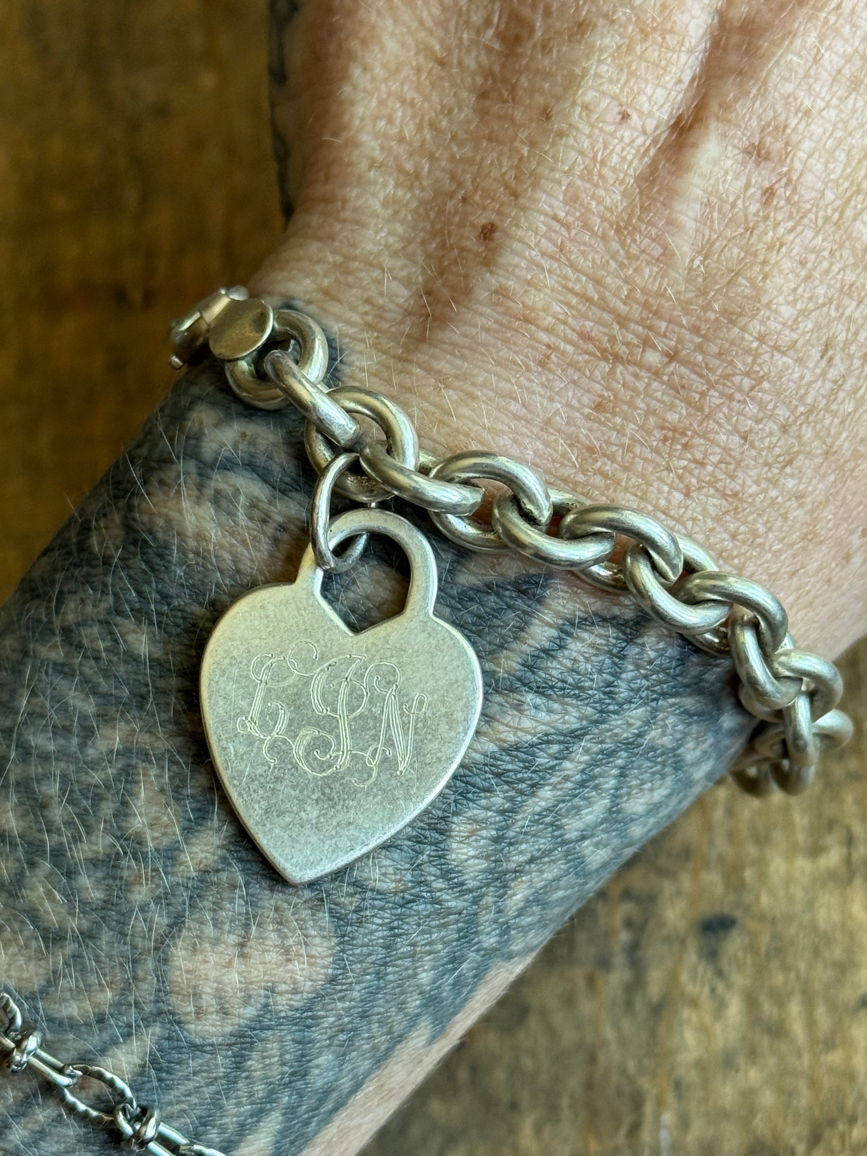 Vintage Sterling Silver Oval Cable Heart Charm Bracelet 7.25"