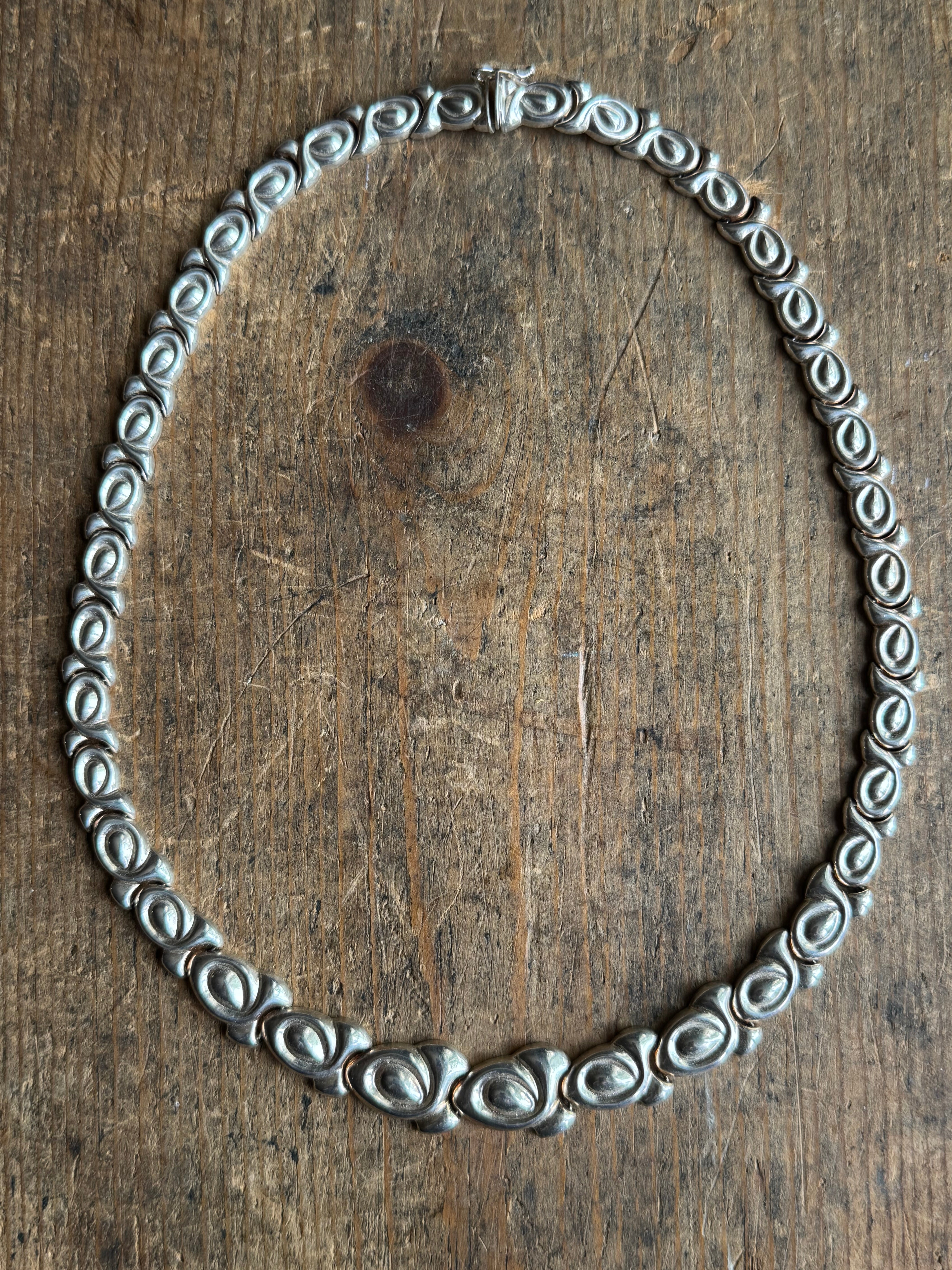 Vintage Sterling Silver 18” Modernist Teardrop Necklace
