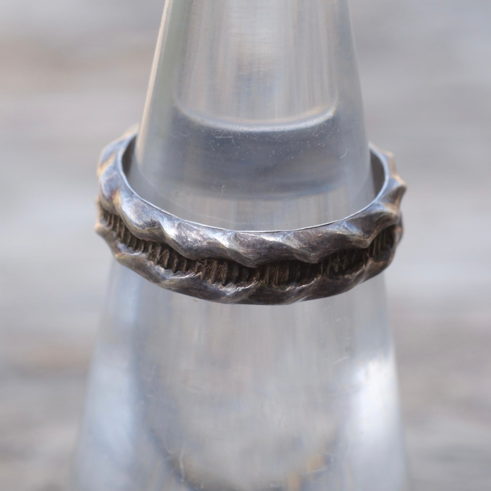 Vintage Sterling Pattern Band Ring 5