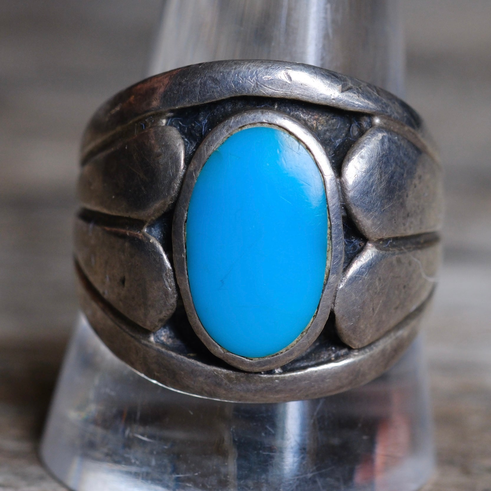 Vintage Sterling Turquoise Ribbed Band Ring 11.75