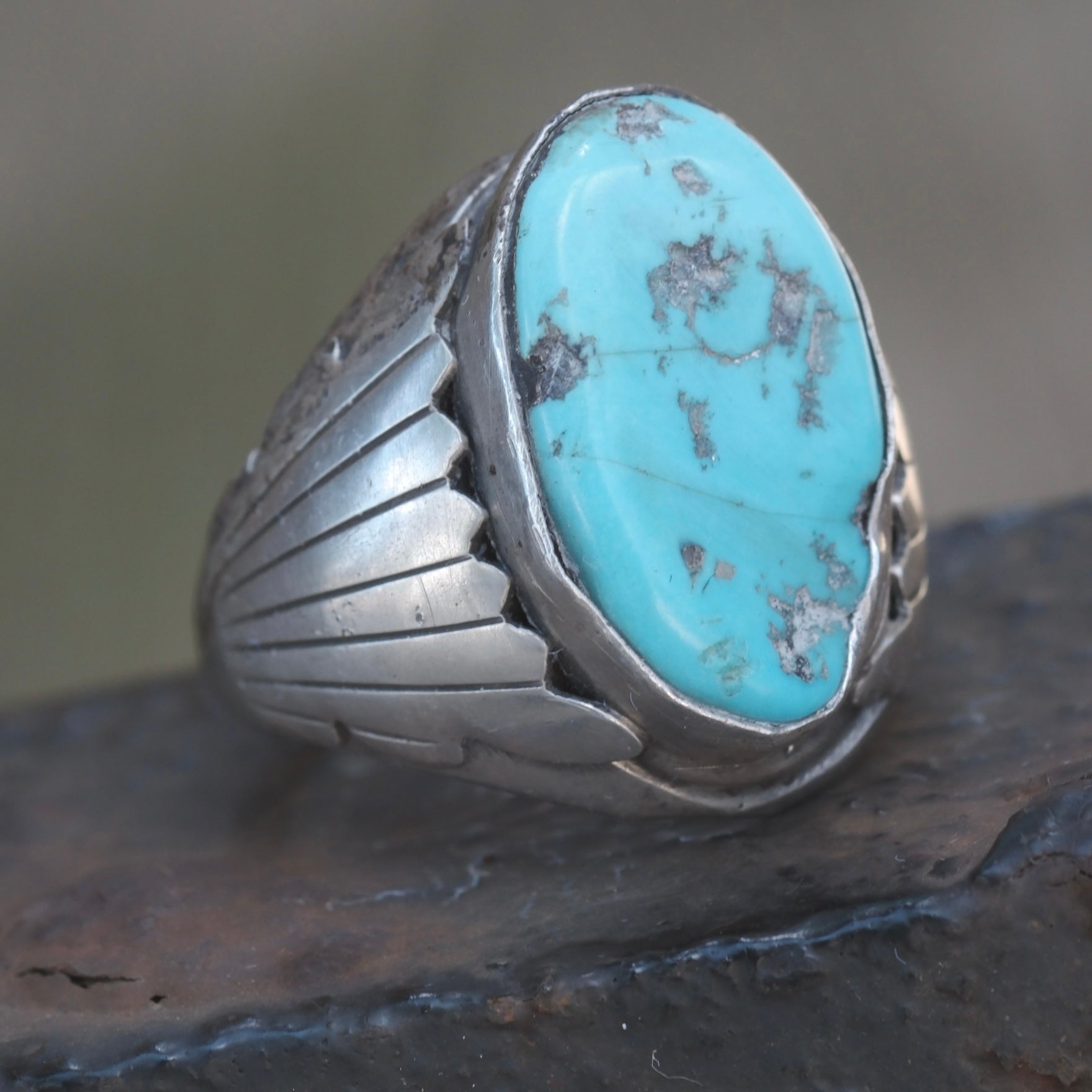Vintage Sterling Turquoise Navajo Ring 11.25
