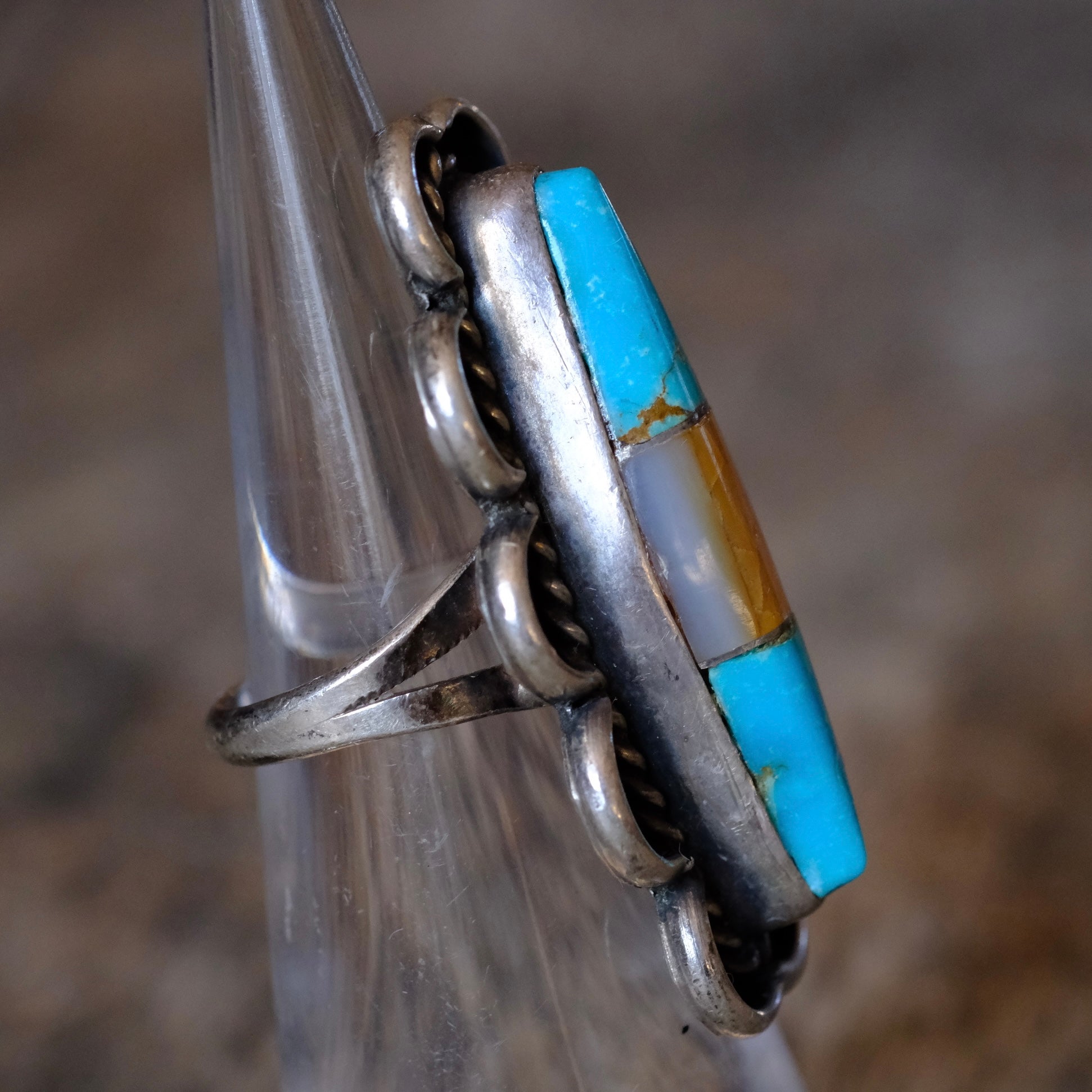 Vintage Sterling Turquoise and Mother Of Pearl Ring 4.5