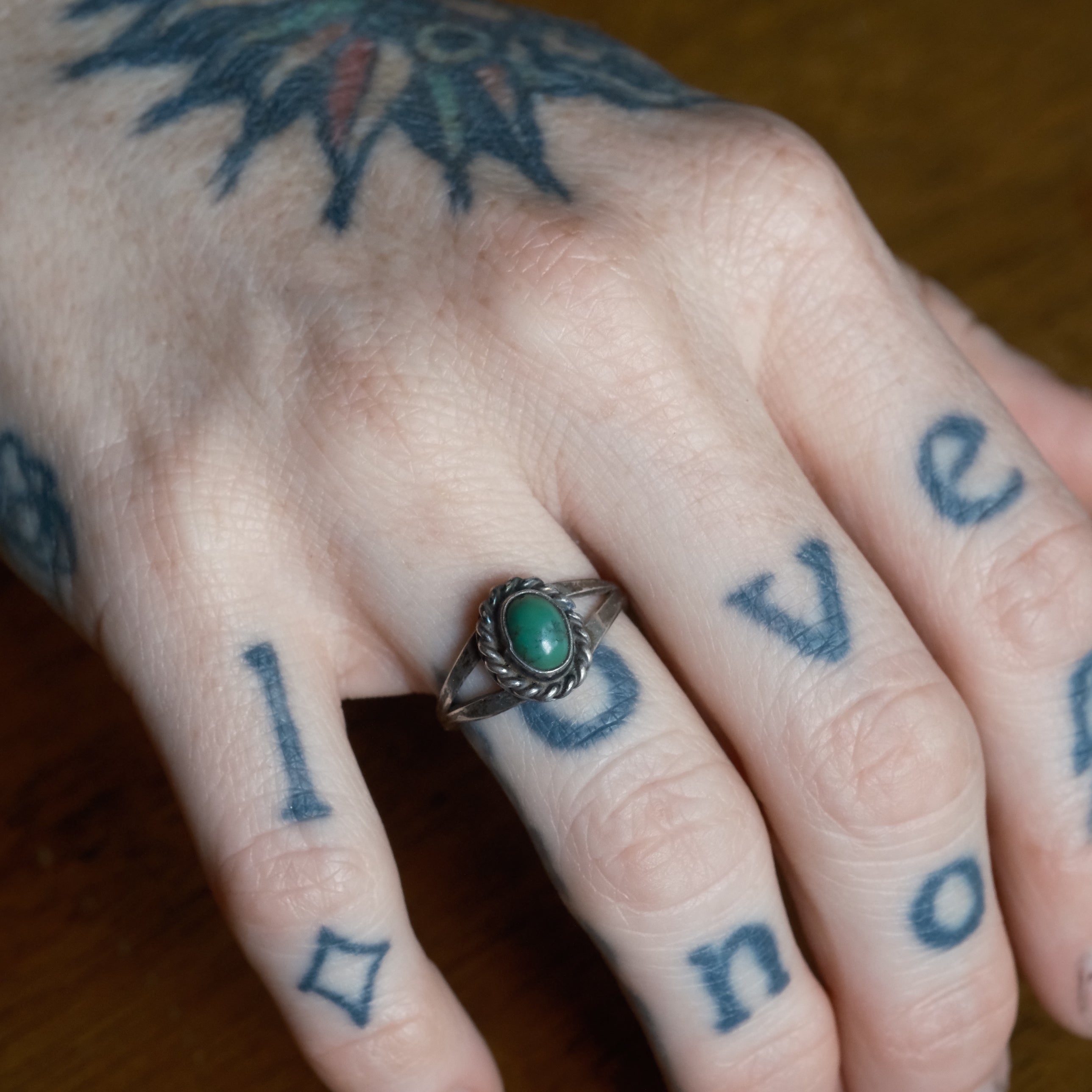 Vintage Sterling Turquoise Roper Ring 5.75