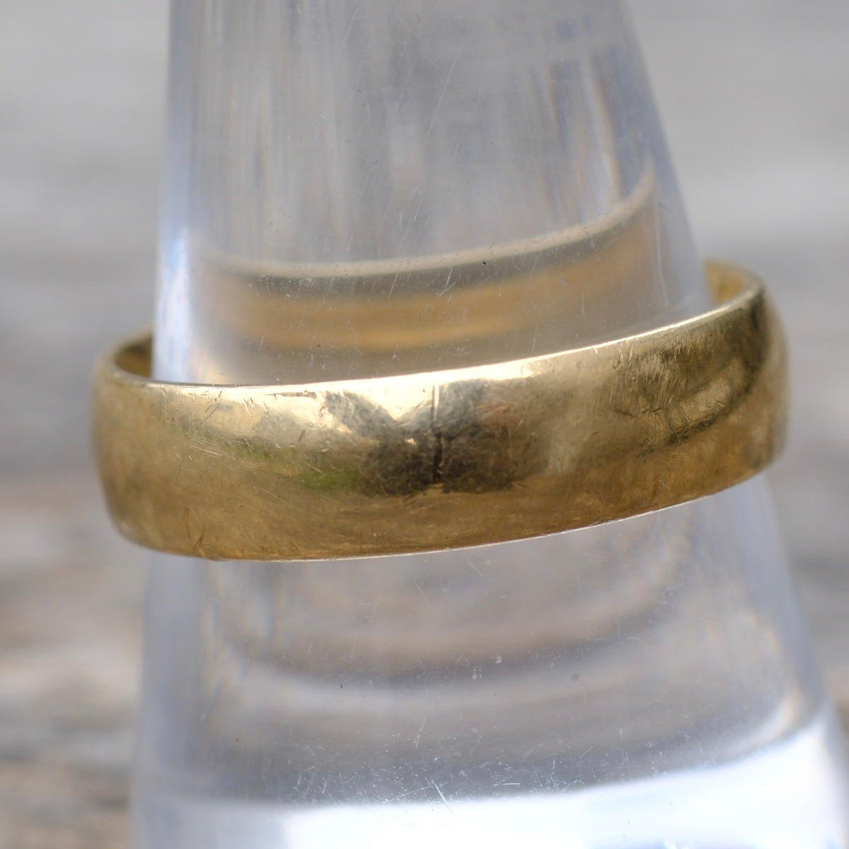 Vintage 10K Solid Gold Band Ring 9