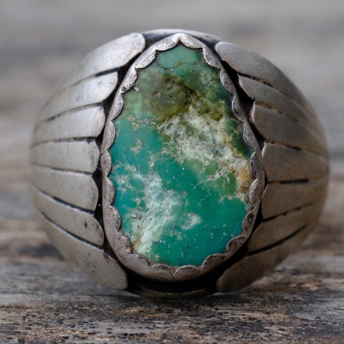 Vintage Sterling Chunky Turquoise Ribbed Band Ring 12.5