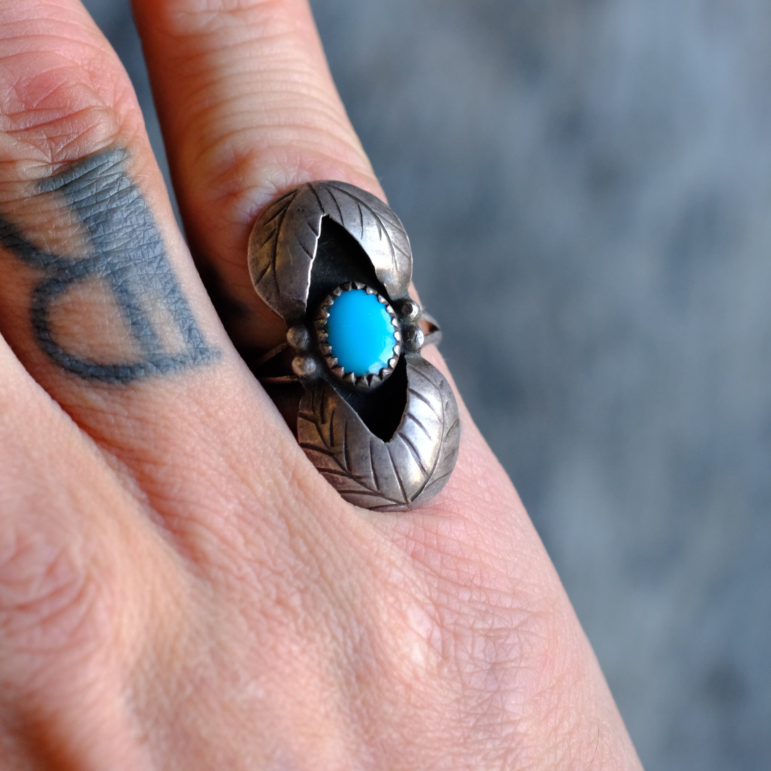 Vintage Sterling Turquoise Feather Ring 5.75