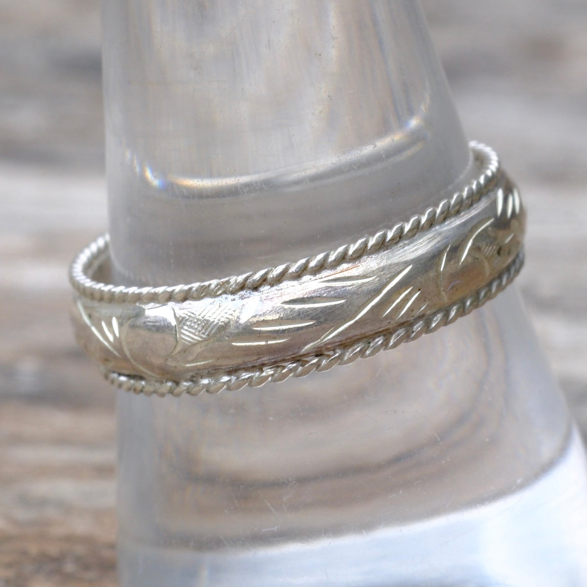 Vintage Sterling Sroll Band Ring 9.75