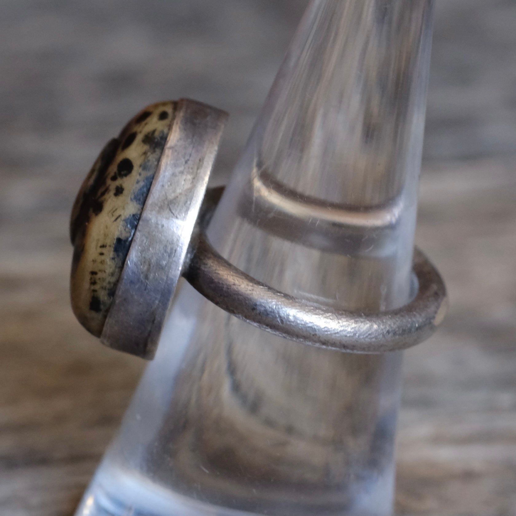 Vintage Sterling Carved Swirl Ring 6.25
