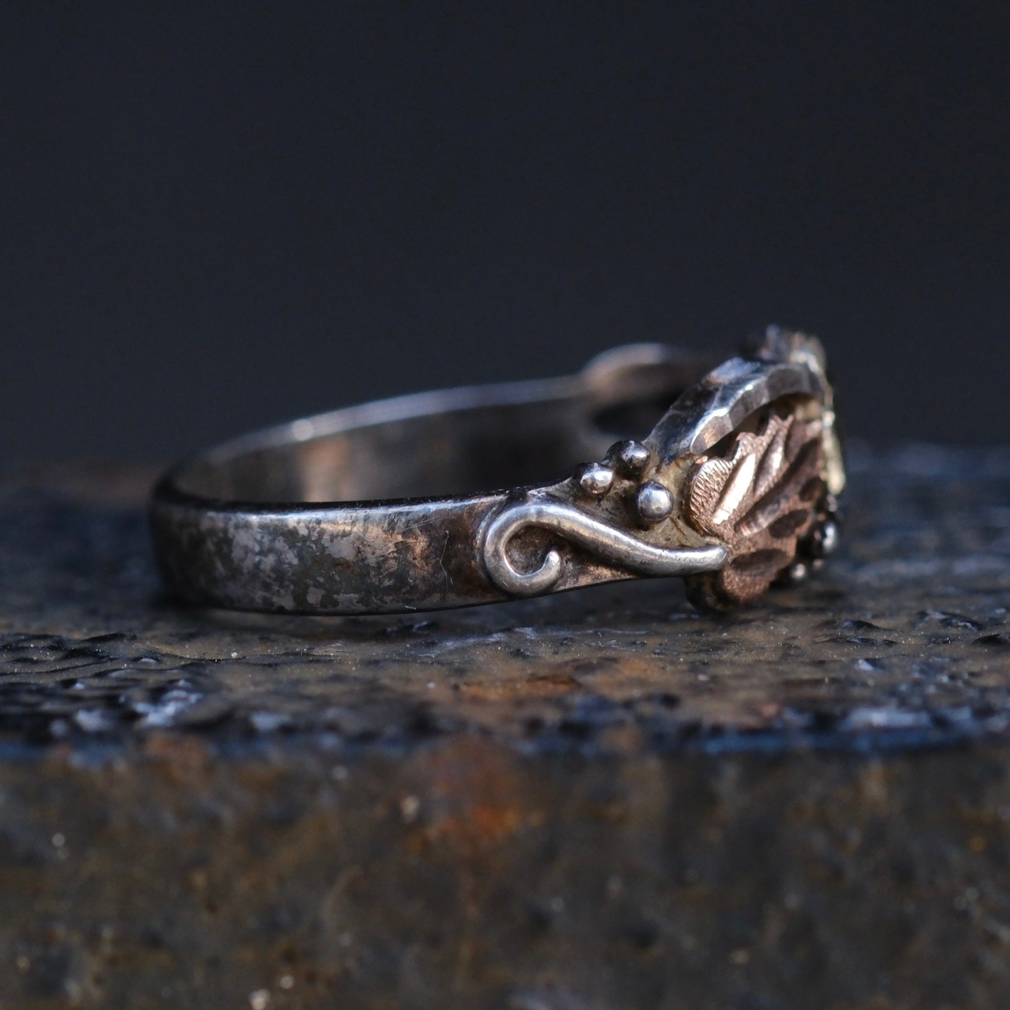 Vintage Sterling and Gold Leaf Band Ring 5.75