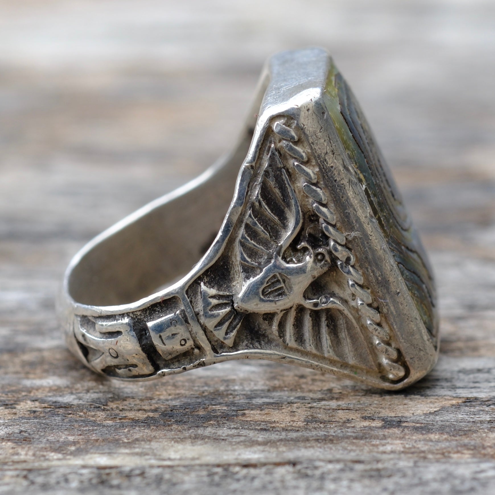 Vintage Sterling Abalone Thunderbird Trading Post Ring 10