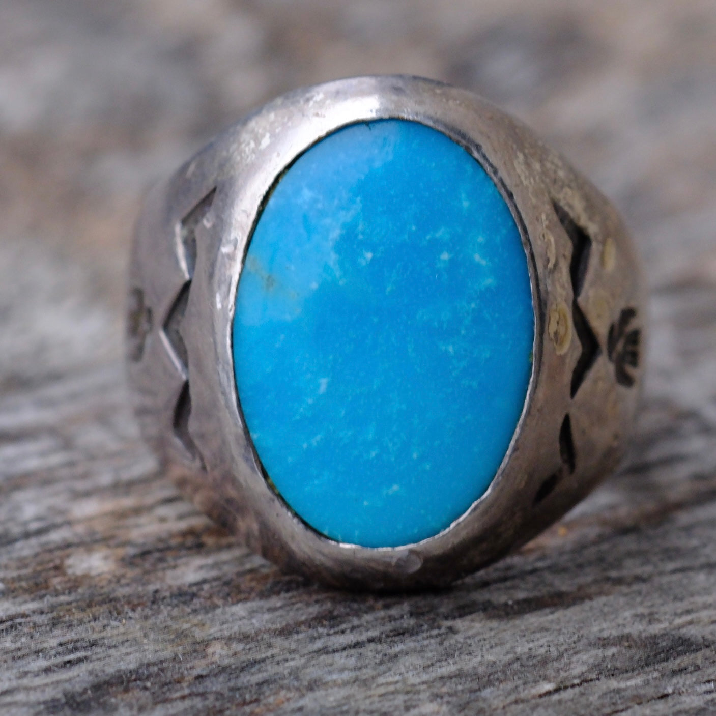 Vintage Sterling Turquoise Thunderbird Ring 7.75