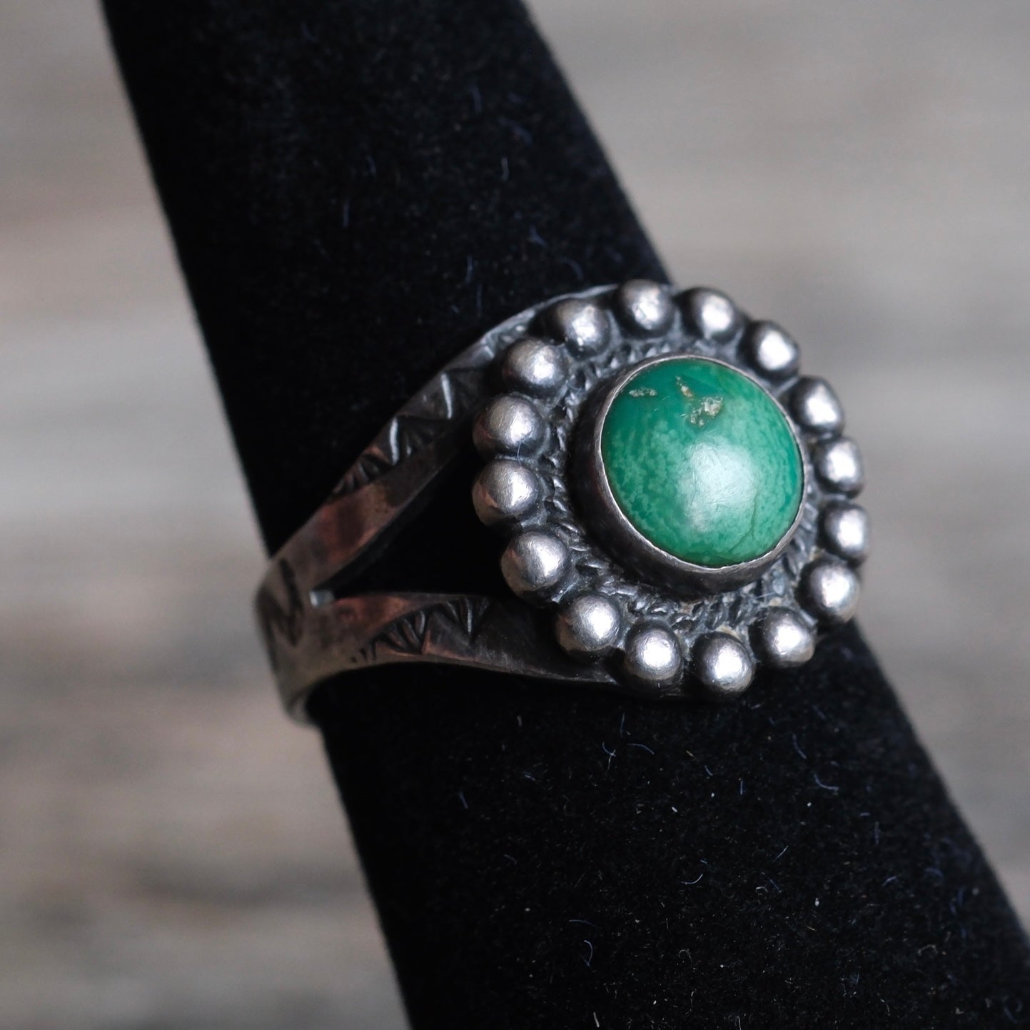 Vintage Sterling Turquoise Stamped Band Ring 5.5