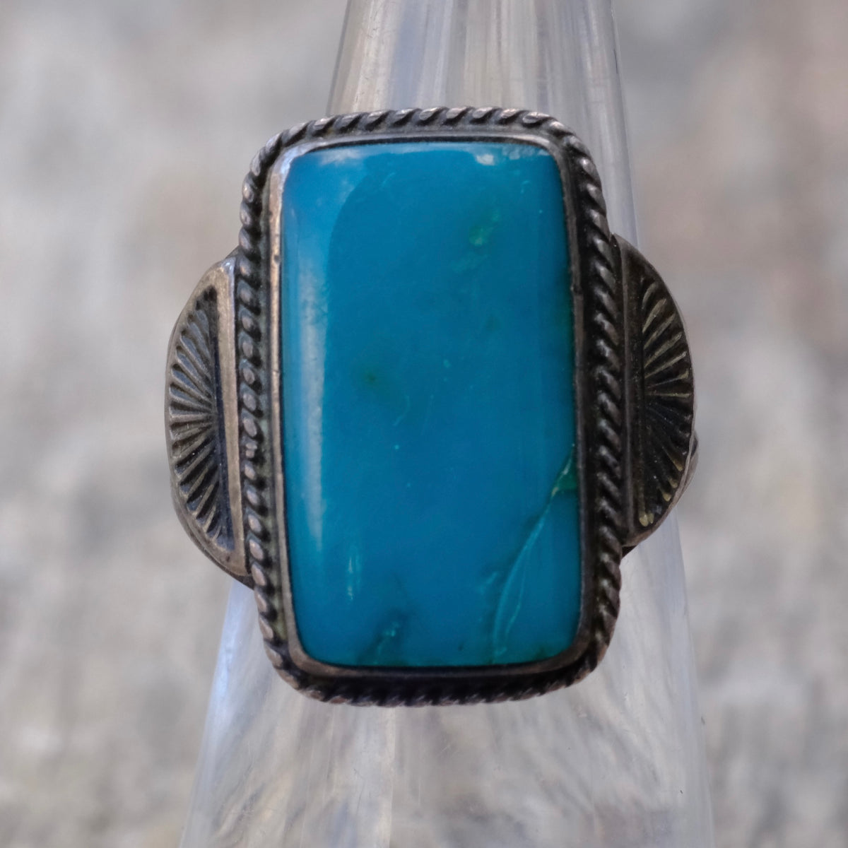 Vintage Sterling Turquoise Stamped Detail Ring 5.5