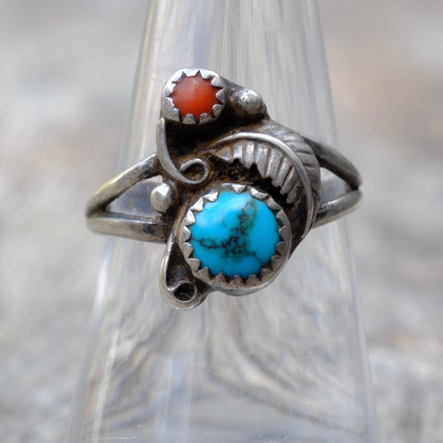 Vintage Sterling Silver Turquoise & Coral Feather Ring 7.5