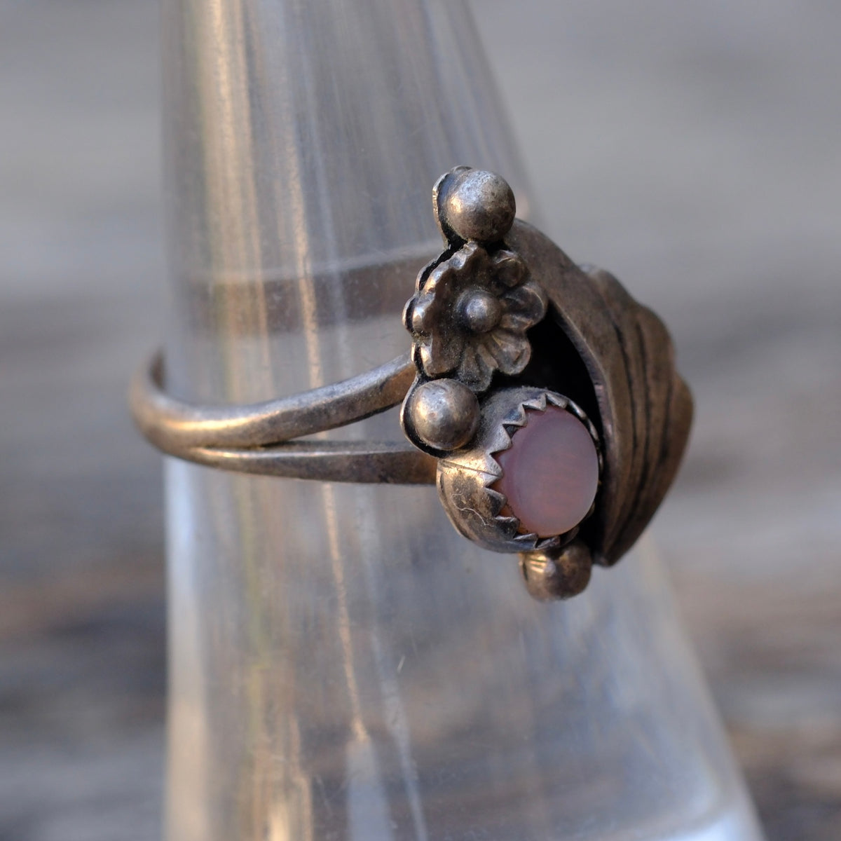 Vintage Sterling Mother Of Pearl Ring 6.25
