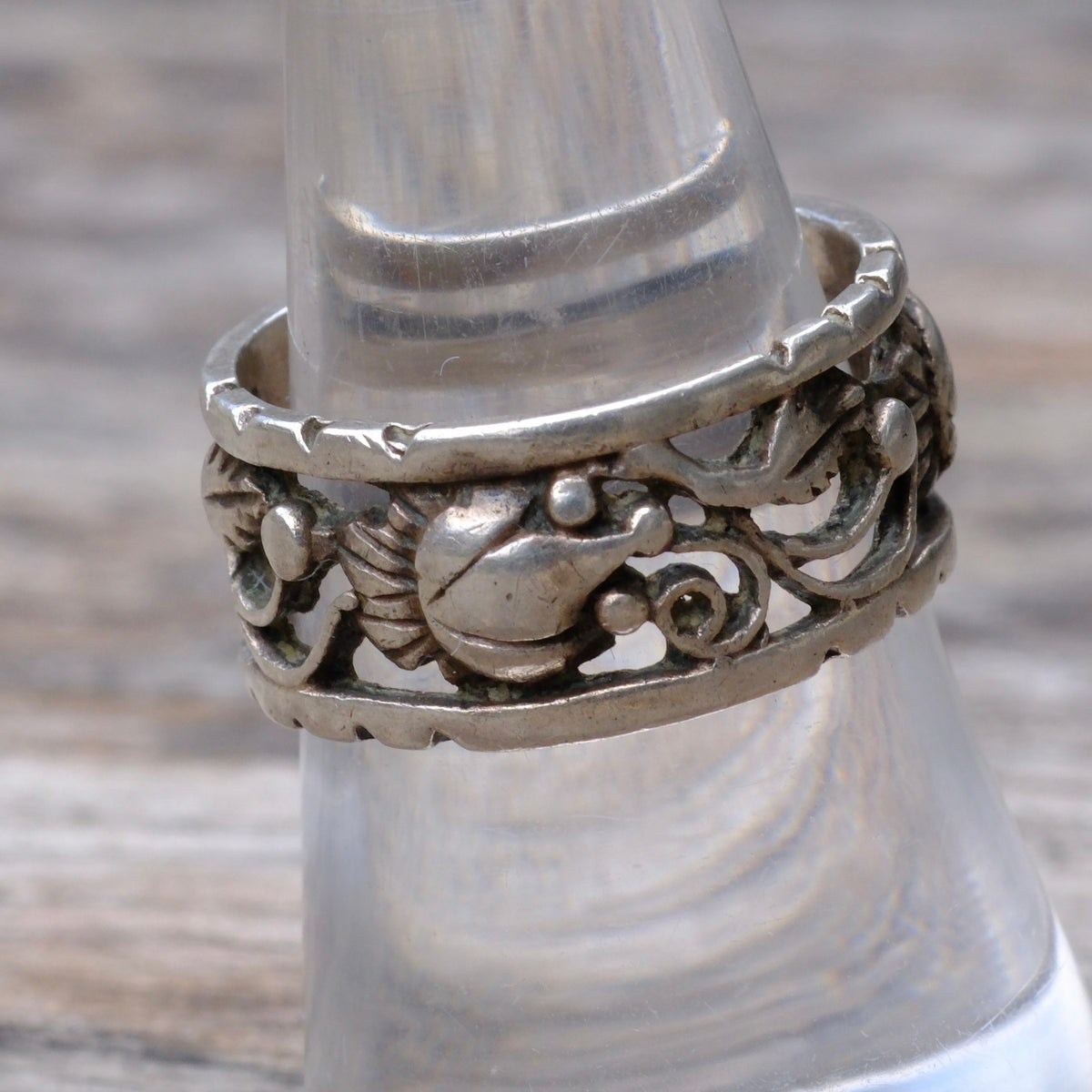 Vintage Sterling Floral Band Ring 8.25